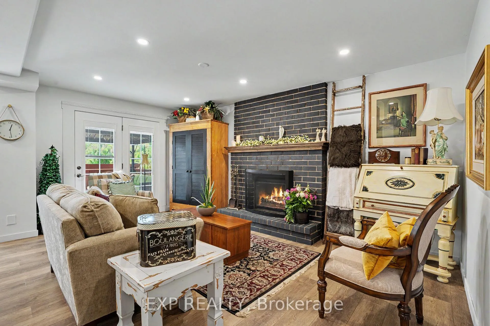 Photo 14 of 4566 Cedarbrook Lane, Lincoln, Beamsville — HOMEH