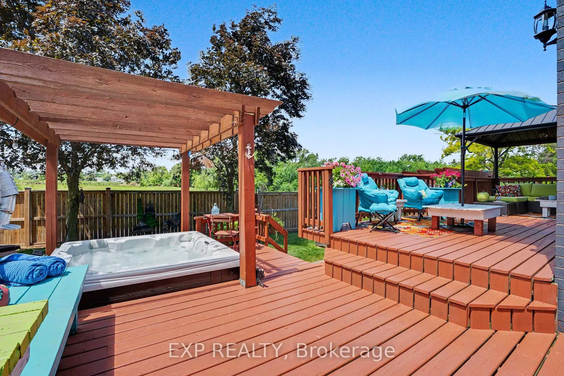 Photo 34 of 4566 Cedarbrook Lane, Lincoln, Beamsville — HOMEH