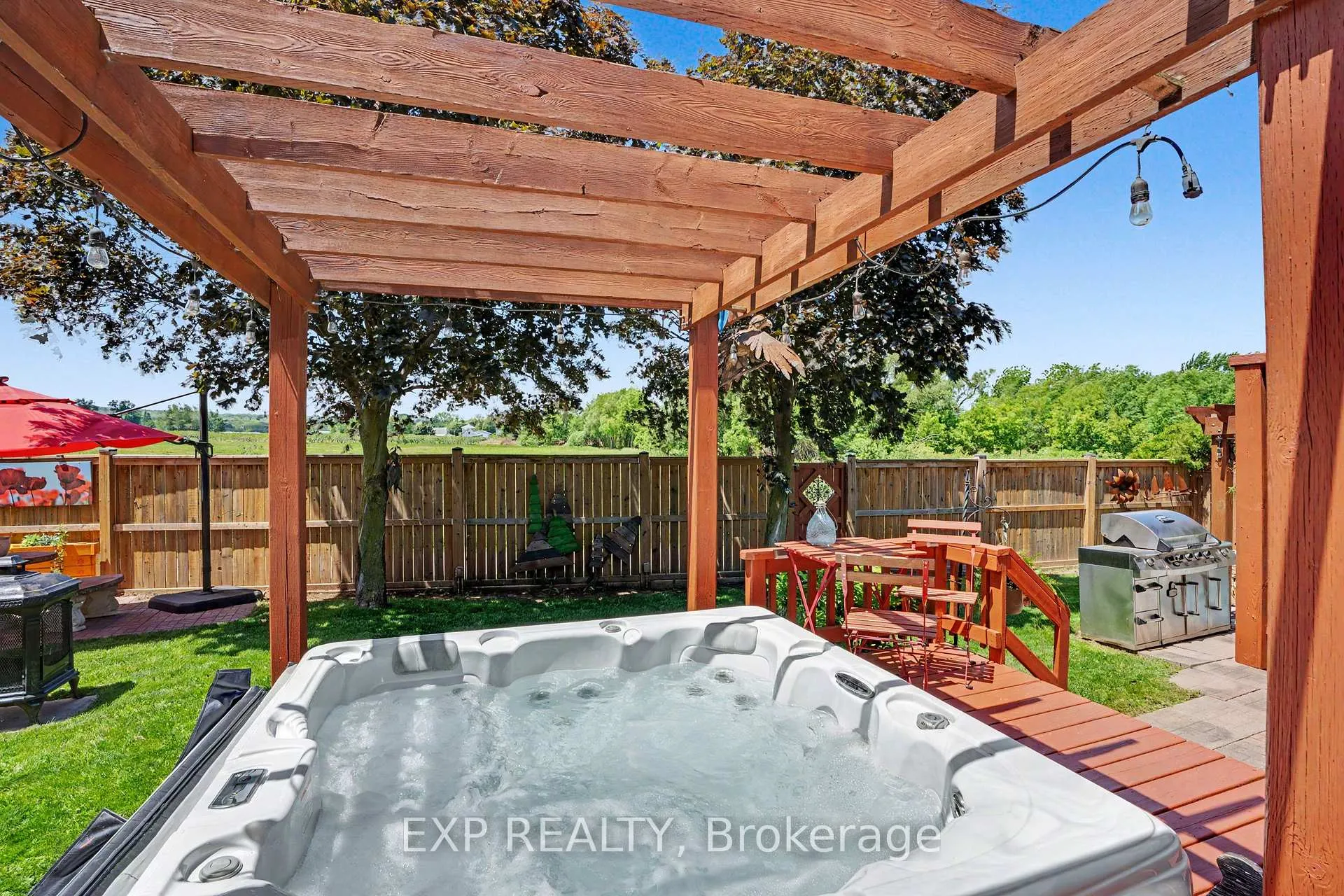 Photo 35 of 4566 Cedarbrook Lane, Lincoln, Beamsville — HOMEH