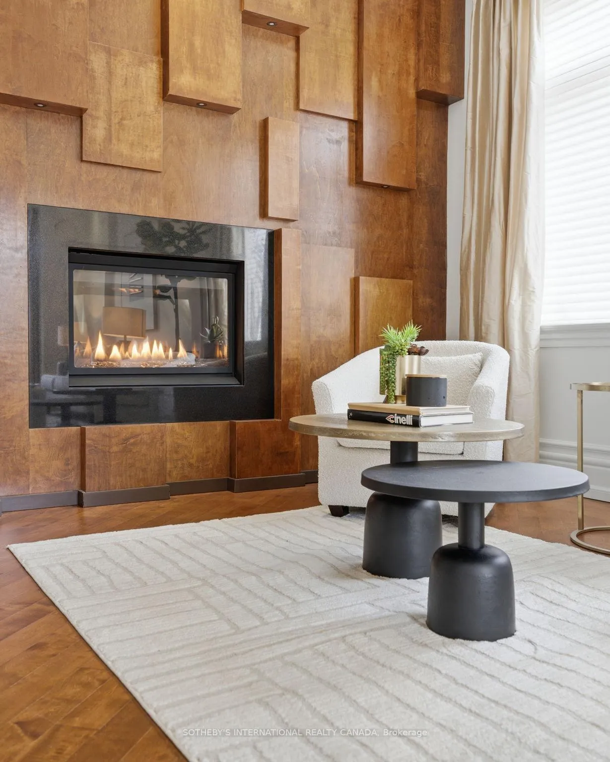 Photo 7 of 59 De Vere Gardens, Toronto, Bedford Park-Nortown — HOMEH