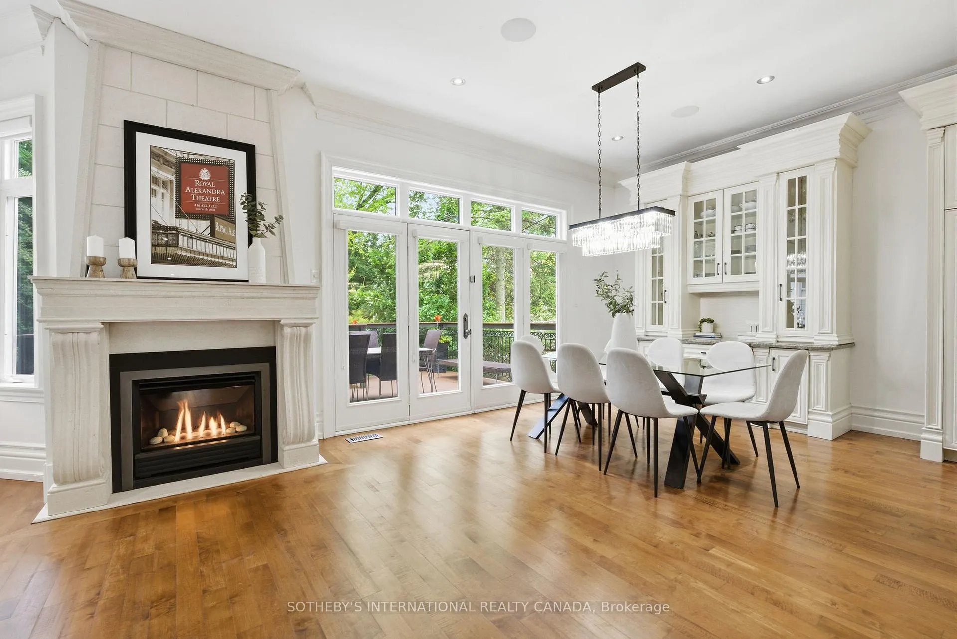 Photo 14 of 59 De Vere Gardens, Toronto, Bedford Park-Nortown — HOMEH