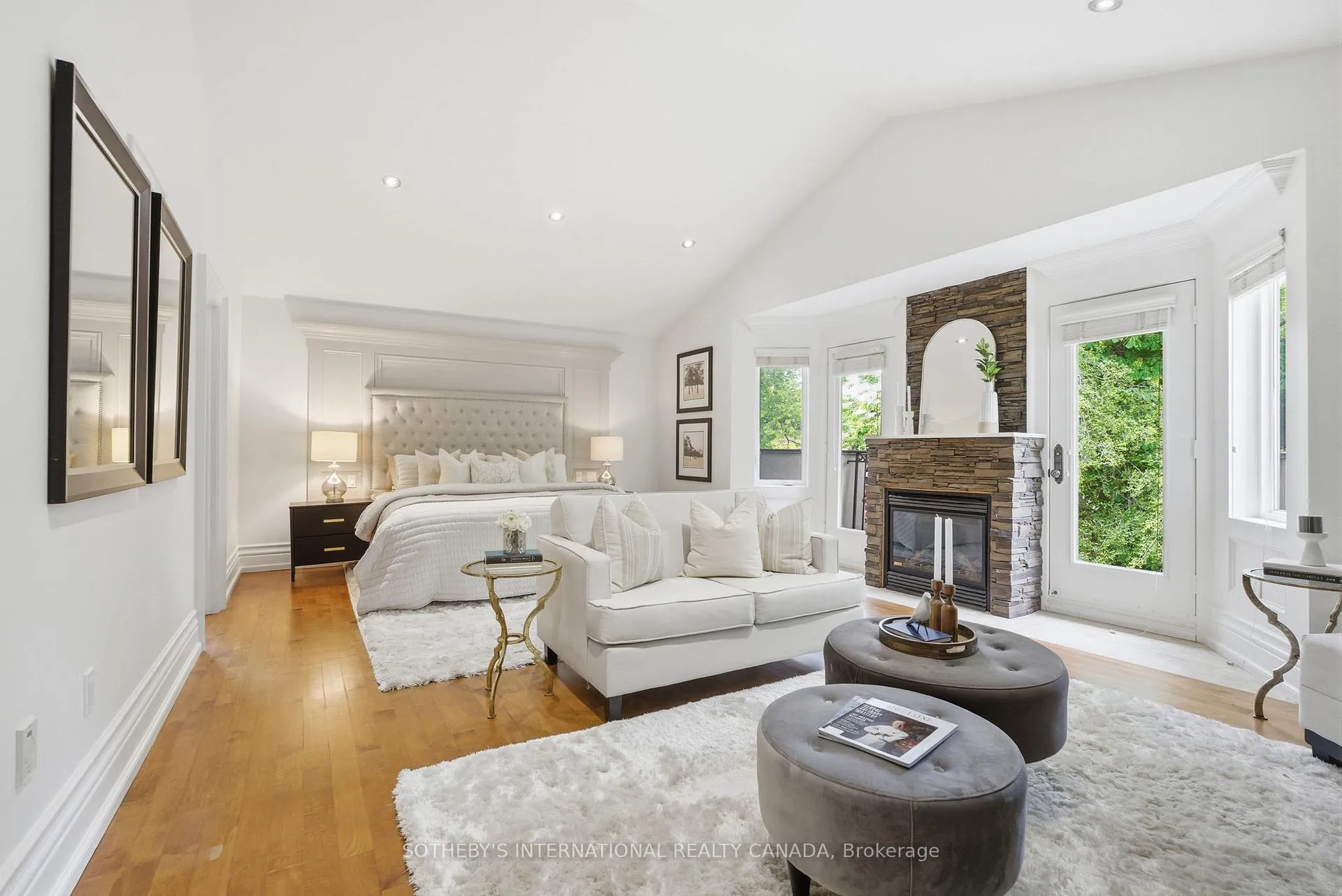 Photo 20 of 59 De Vere Gardens, Toronto, Bedford Park-Nortown — HOMEH