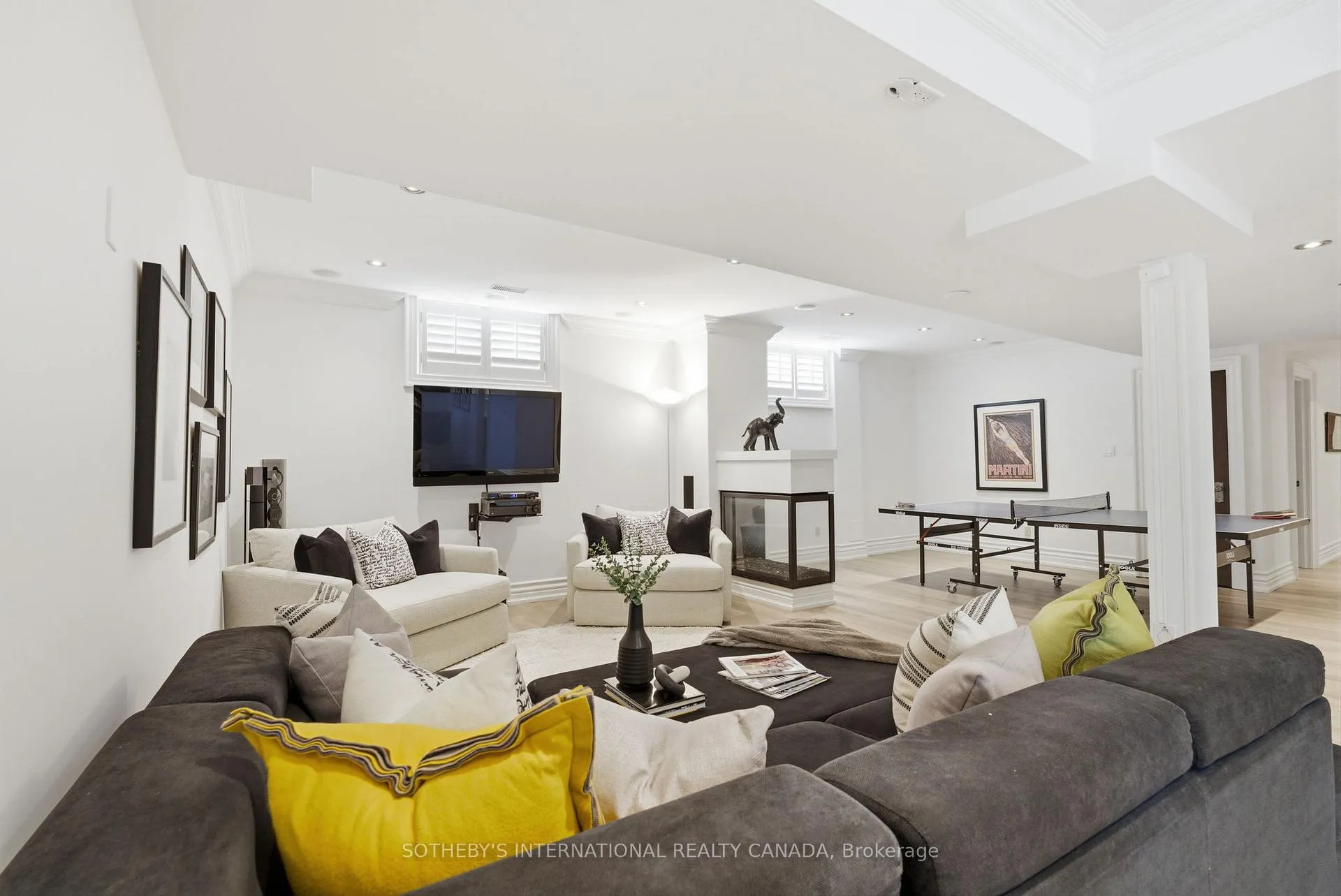 Photo 30 of 59 De Vere Gardens, Toronto, Bedford Park-Nortown — HOMEH
