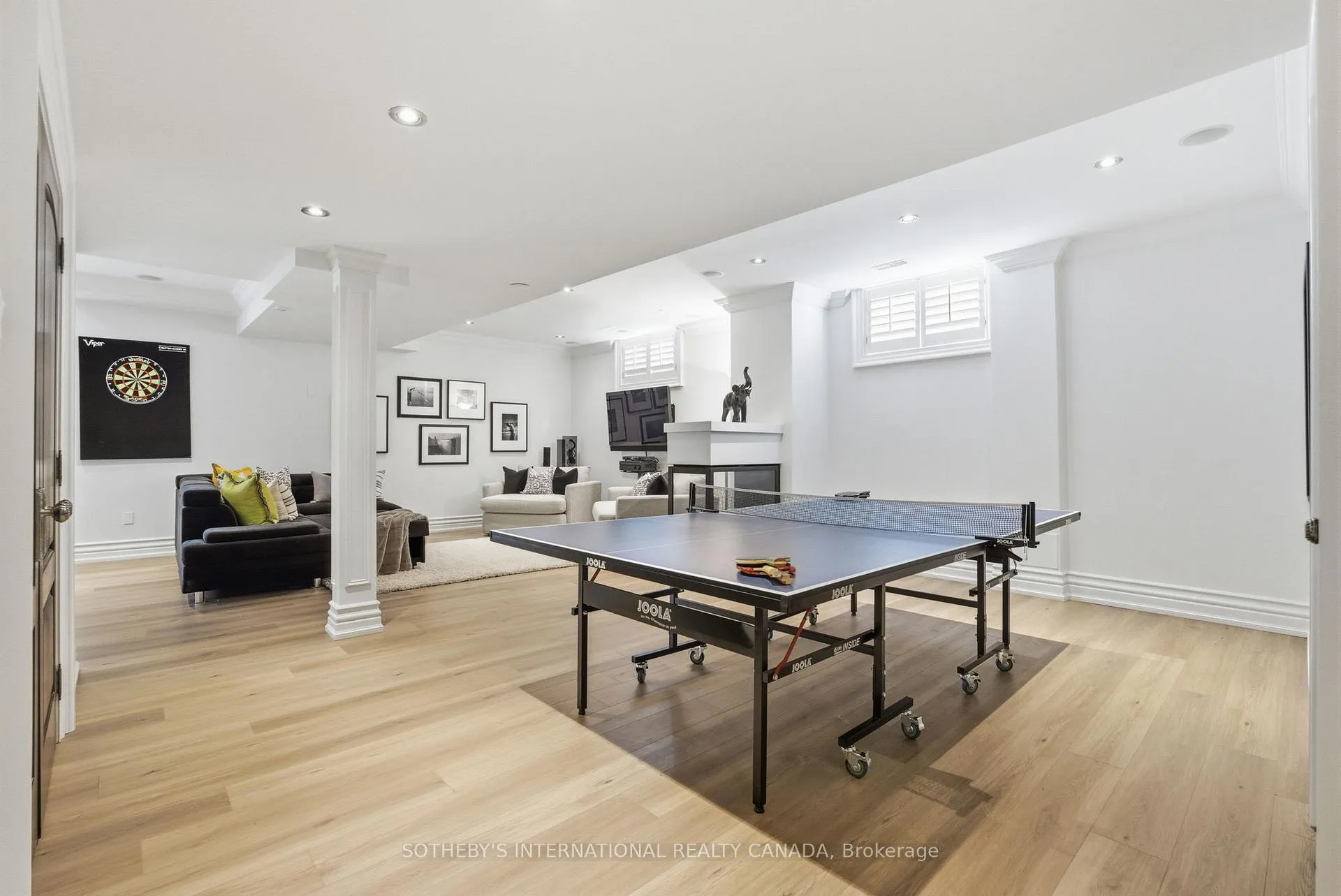 Photo 31 of 59 De Vere Gardens, Toronto, Bedford Park-Nortown — HOMEH