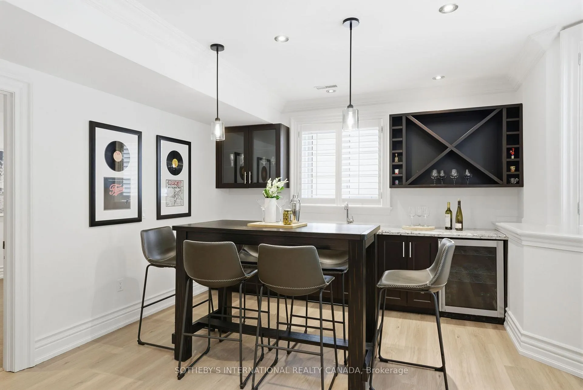 Photo 33 of 59 De Vere Gardens, Toronto, Bedford Park-Nortown — HOMEH