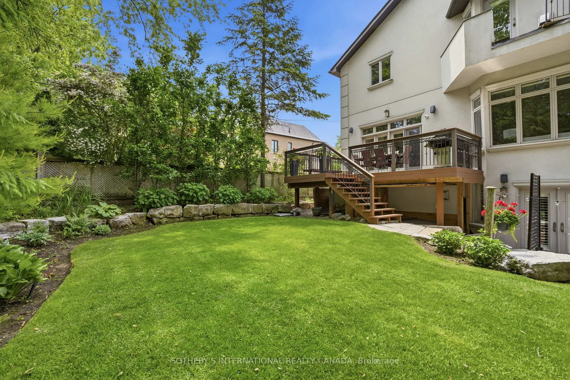 Photo 37 of 59 De Vere Gardens, Toronto, Bedford Park-Nortown — HOMEH