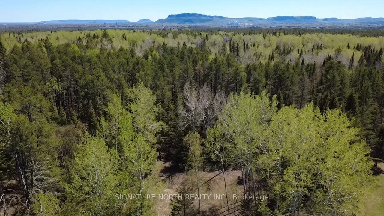 Photo 6 of 313 Wappner Rd, Thunder Bay, McIntyre South — HOMEH