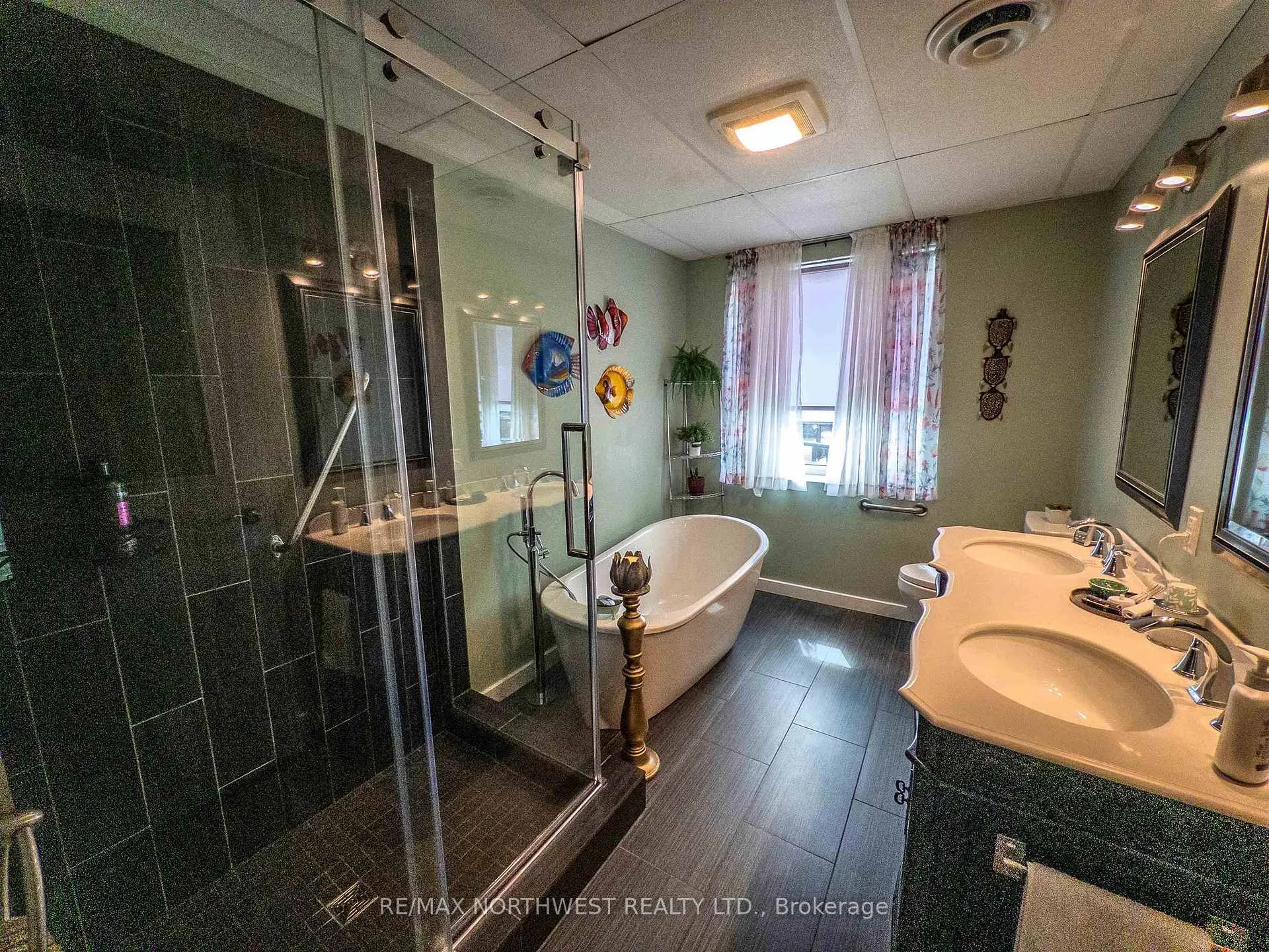 Photo 15 of Unit 201, 100 First Avenue West, Kenora, Norman — HOMEH