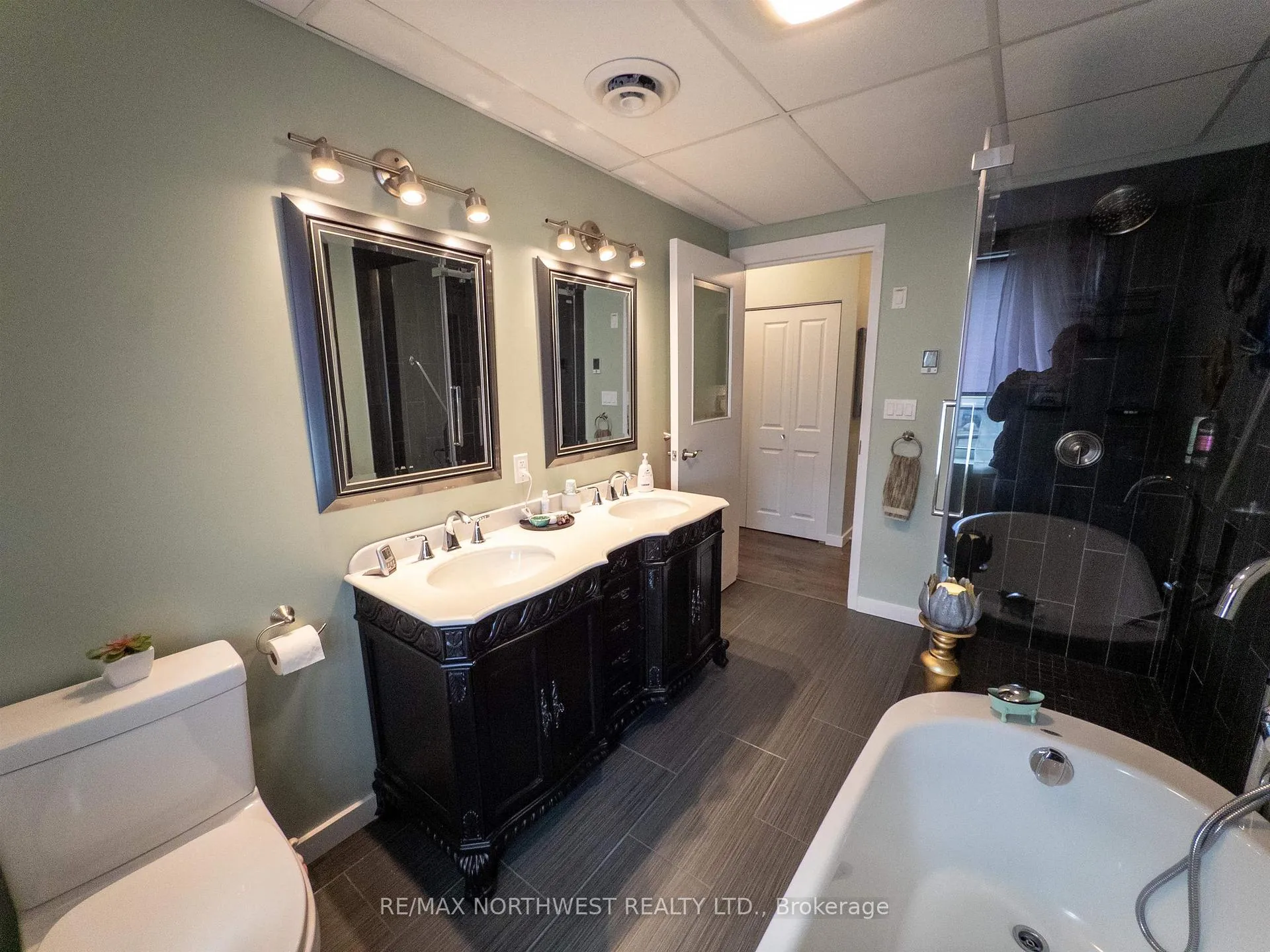 Photo 17 of Unit 201, 100 First Avenue West, Kenora, Norman — HOMEH