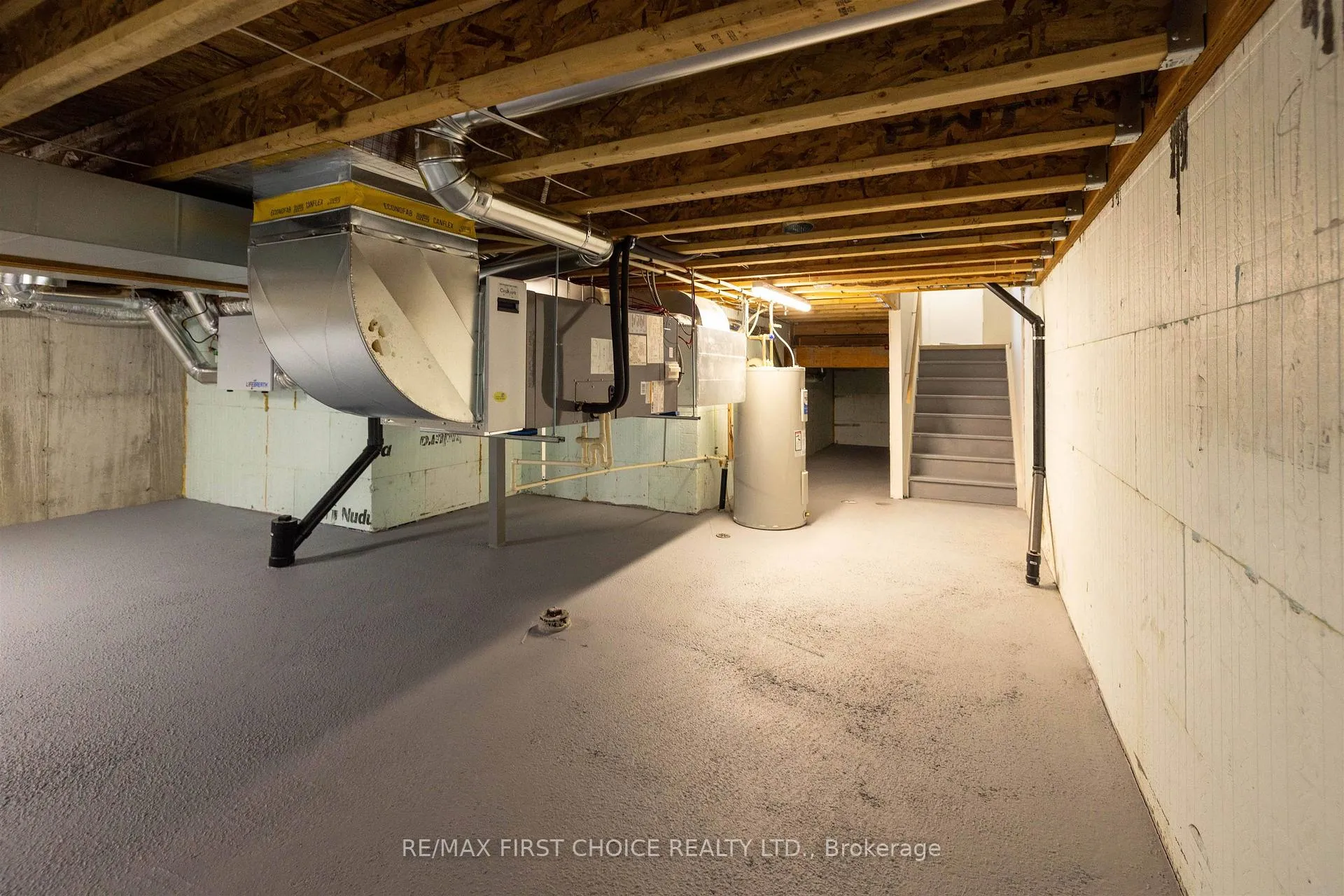 Photo 29 of 838 Weiler Boulevard, Thunder Bay, Parkdale — HOMEH