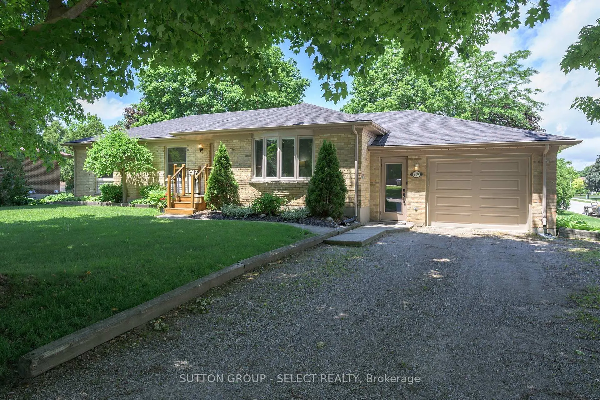 Photo 2 of 268 Margaret Street, Middlesex Centre, Ilderton — HOMEH