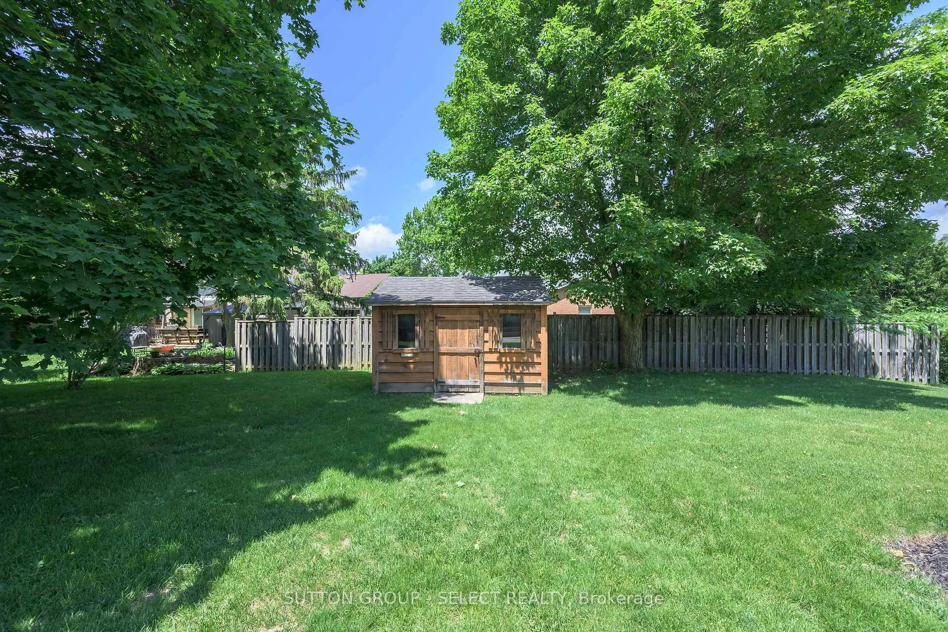 Photo 5 of 268 Margaret Street, Middlesex Centre, Ilderton — HOMEH