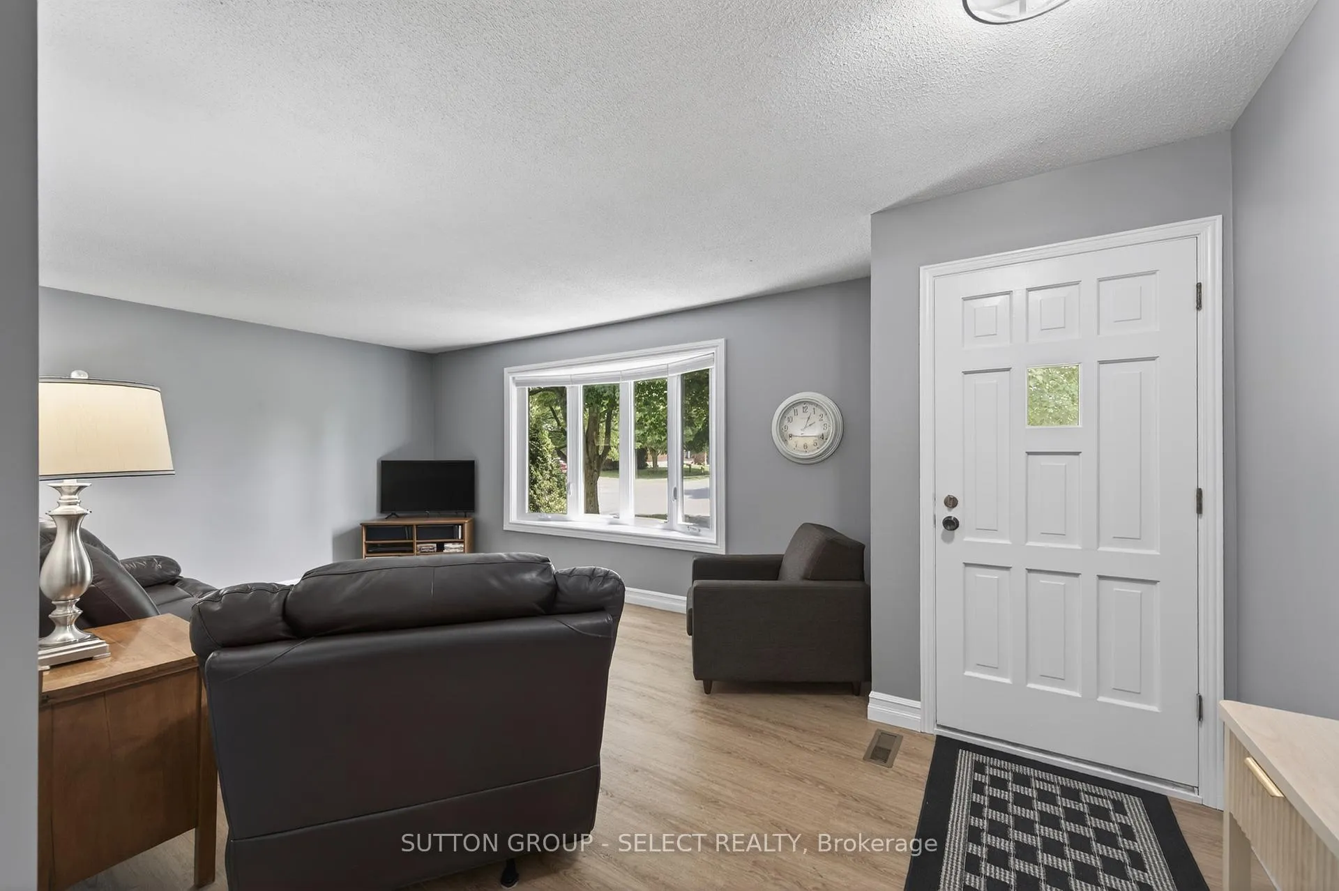 Photo 8 of 268 Margaret Street, Middlesex Centre, Ilderton — HOMEH
