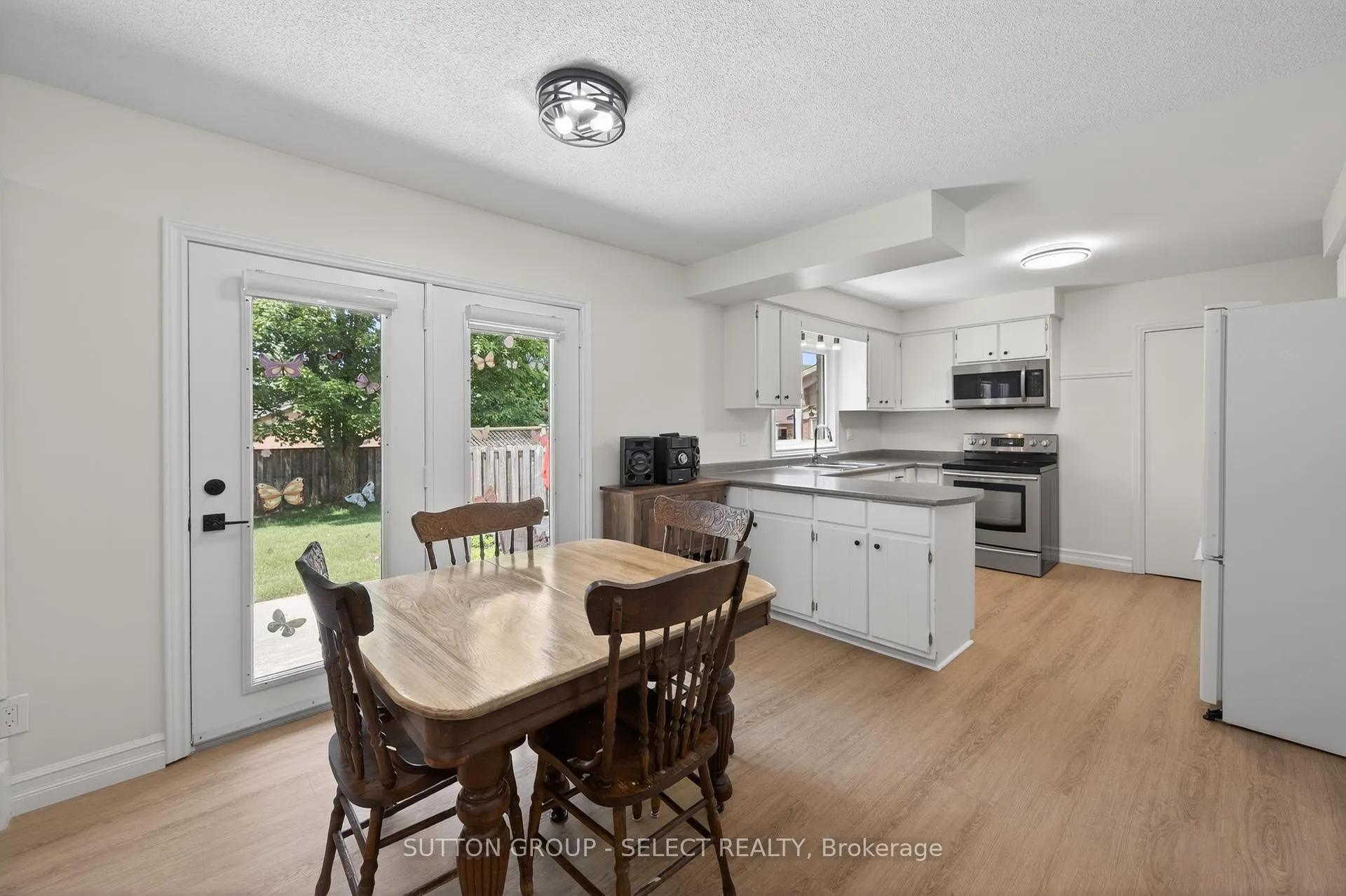 Photo 11 of 268 Margaret Street, Middlesex Centre, Ilderton — HOMEH