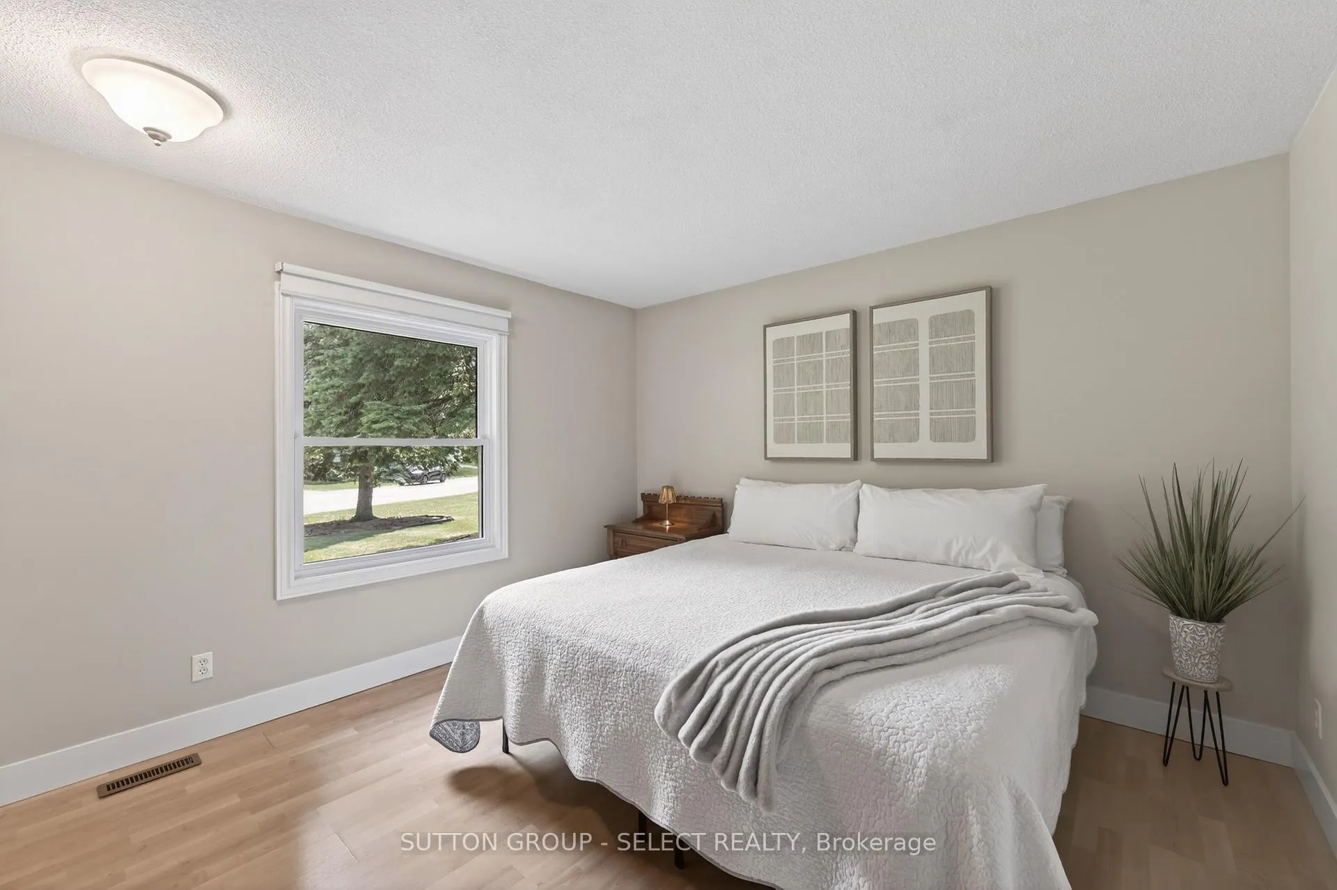Photo 21 of 268 Margaret Street, Middlesex Centre, Ilderton — HOMEH