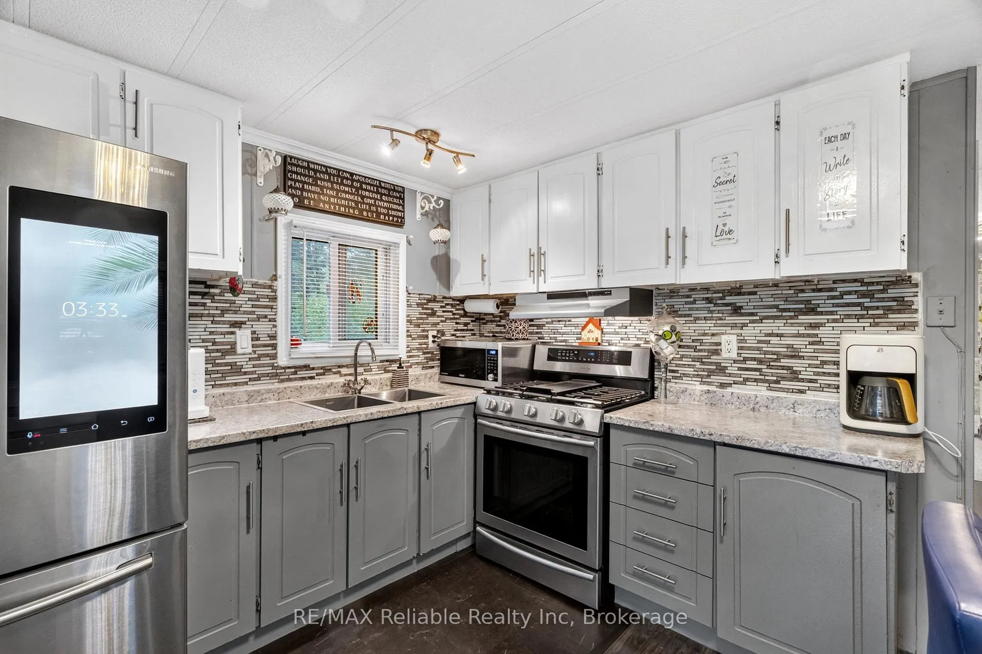 Photo 15 of 401 Sugar Maple Drive, Central Huron, Goderich — HOMEH
