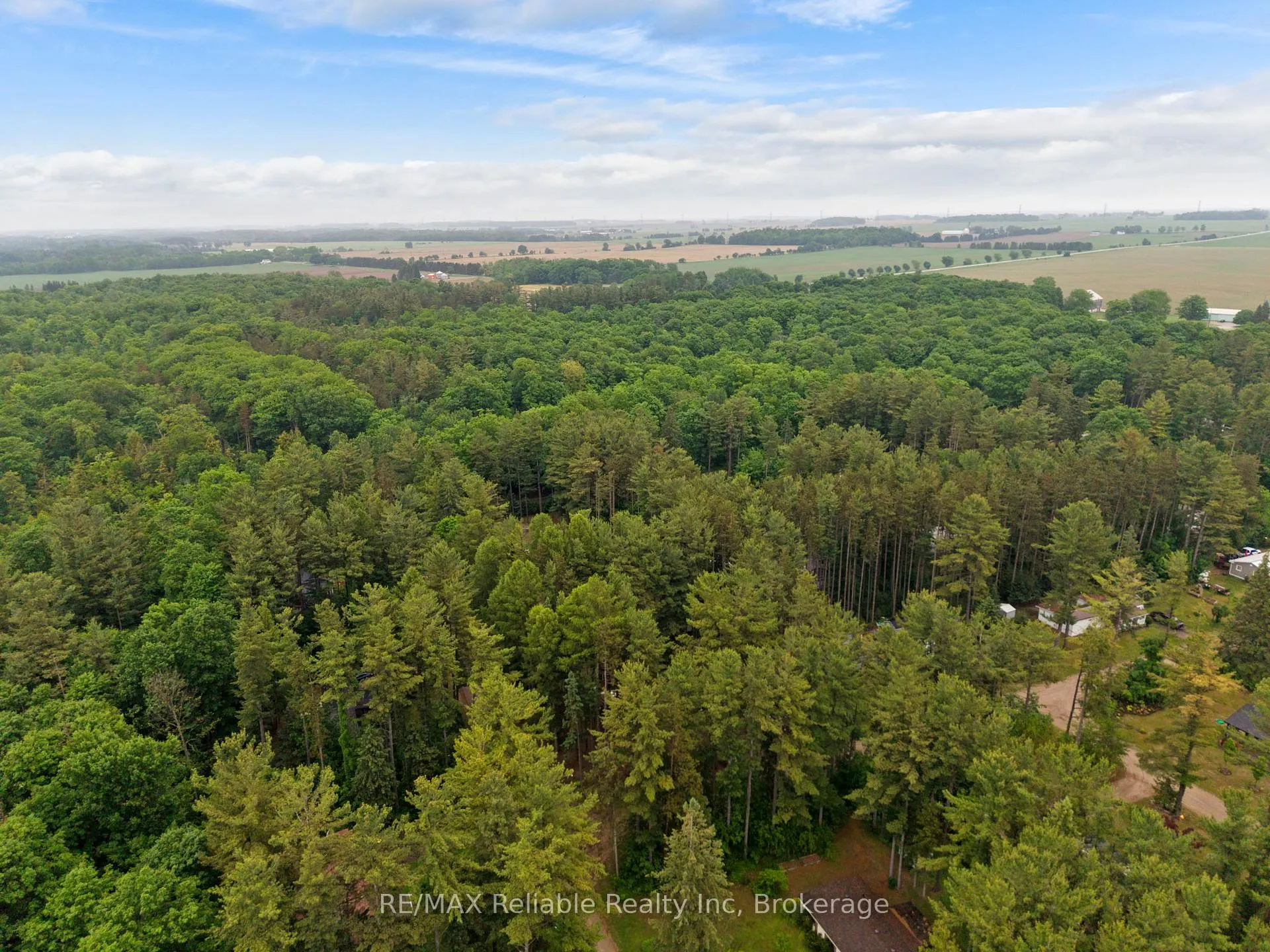 Photo 44 of 401 Sugar Maple Drive, Central Huron, Goderich — HOMEH