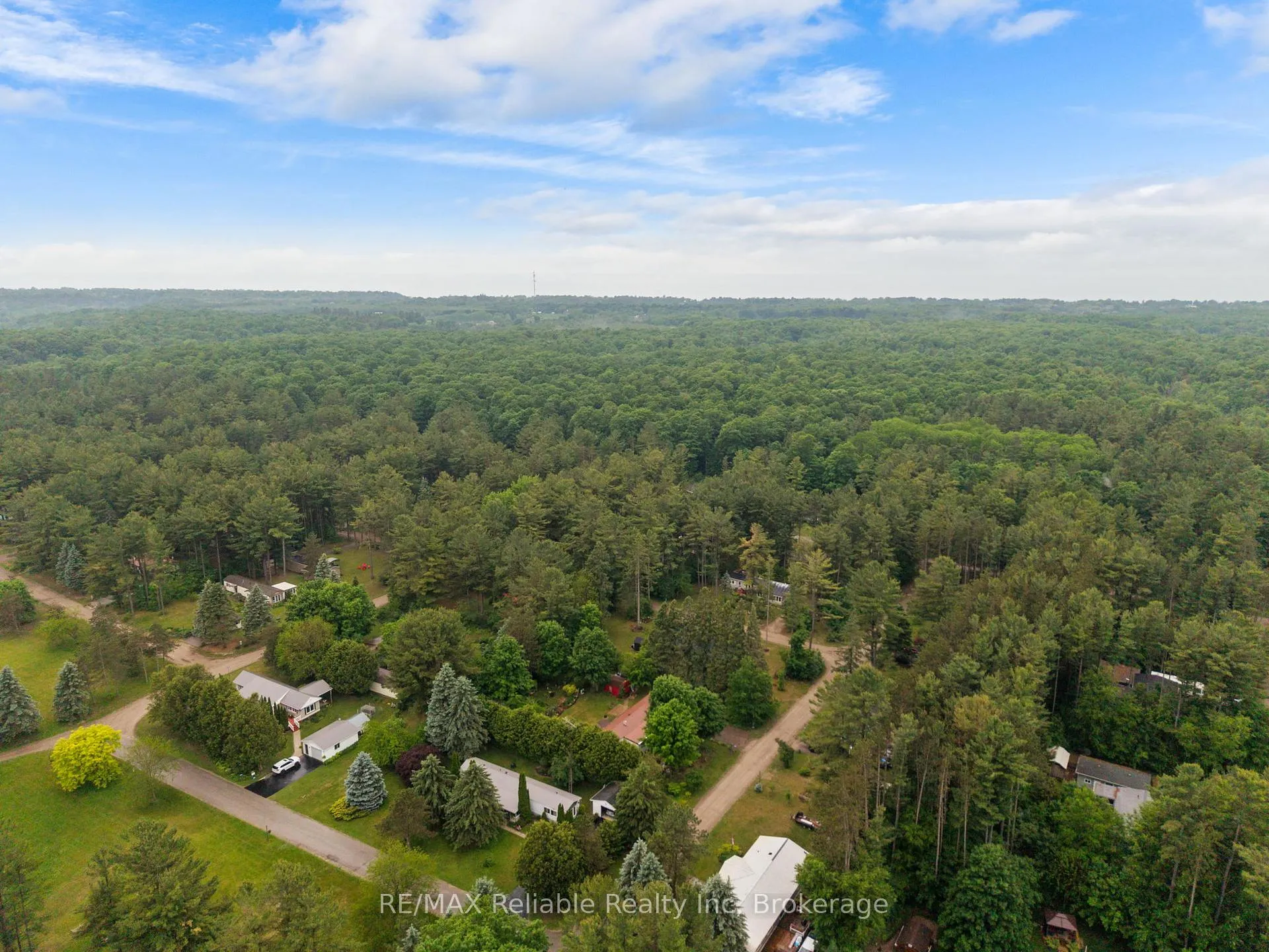 Photo 45 of 401 Sugar Maple Drive, Central Huron, Goderich — HOMEH