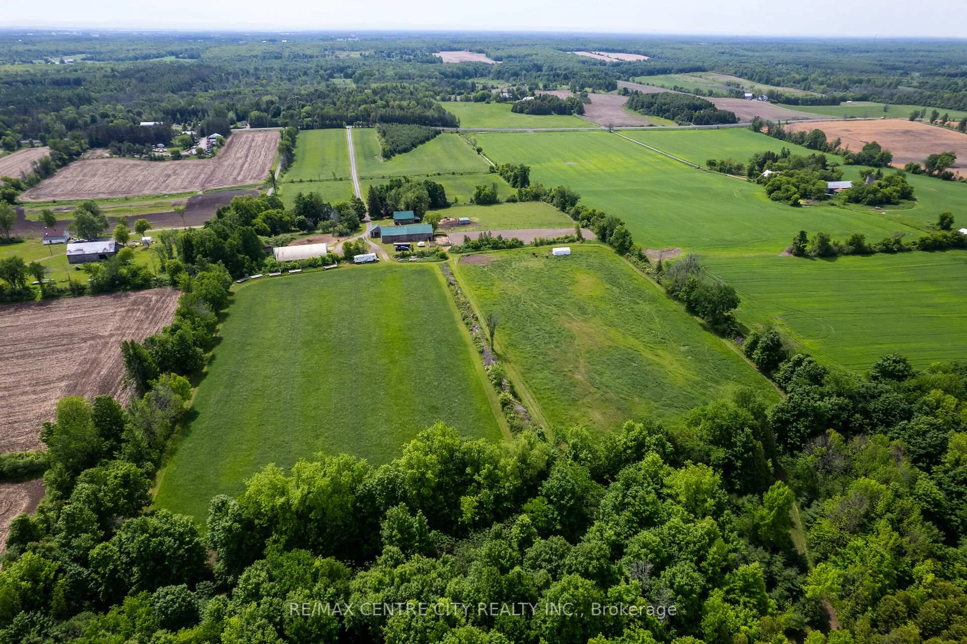 Photo 9 of 19637 County Road 25, South Glengarry, South Glengarry (Charlottenburgh) Twp — HOMEH