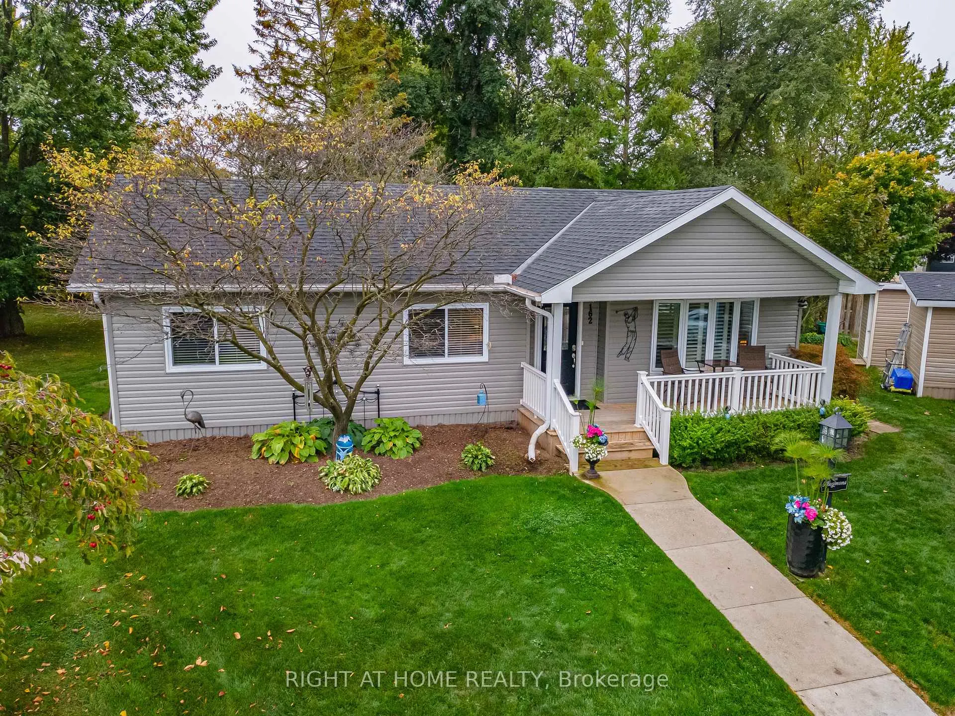 Photo 32 of 162 Mississauga Place, South Huron, Stephen — HOMEH