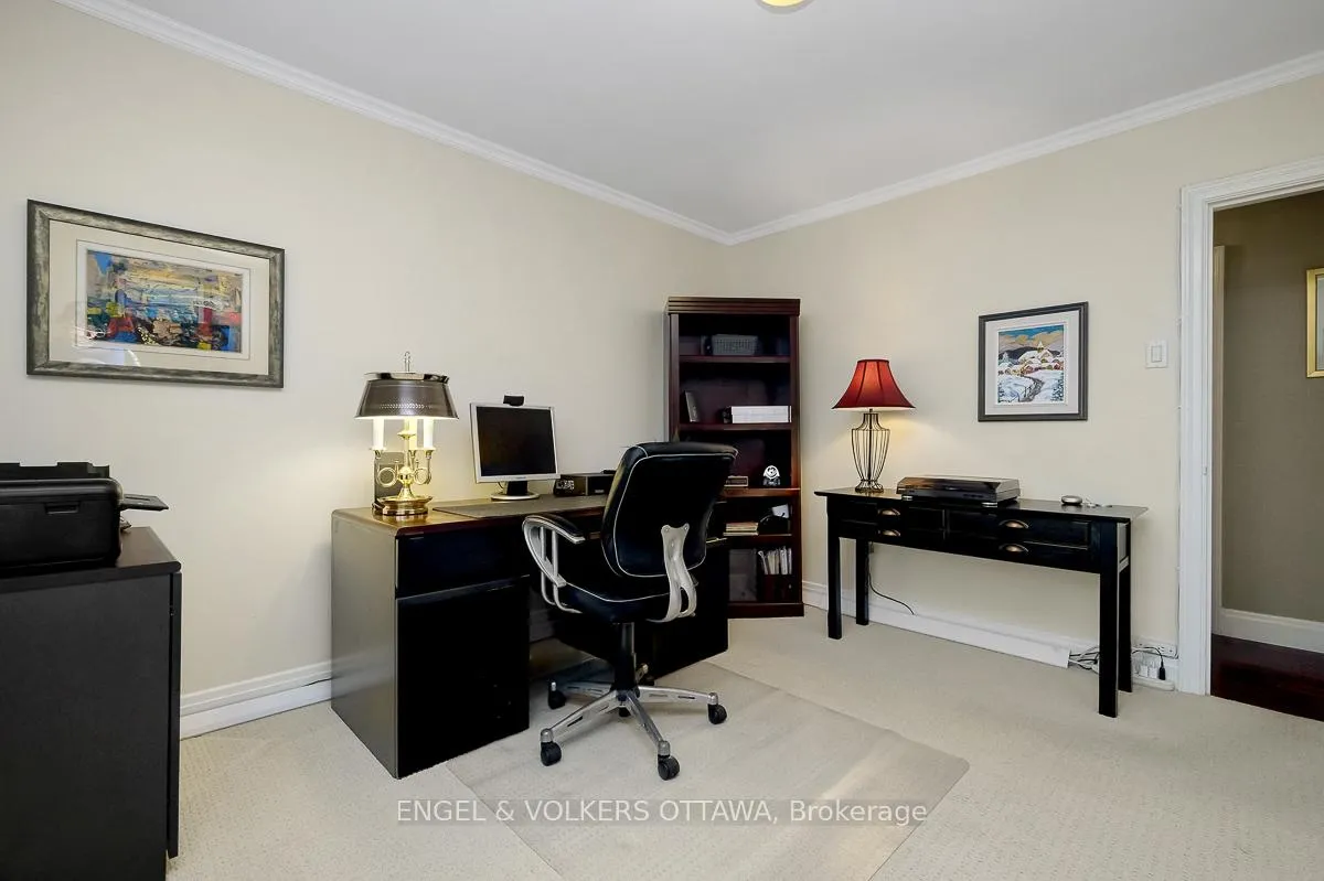 Photo 29 of 10 Rock Avenue, Ottawa, Lindenlea — HOMEH