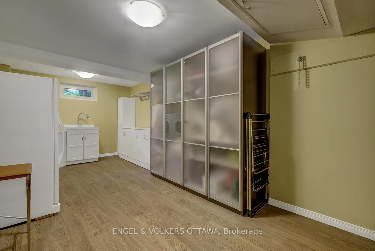 Photo 34 of 10 Rock Avenue, Ottawa, Lindenlea — HOMEH