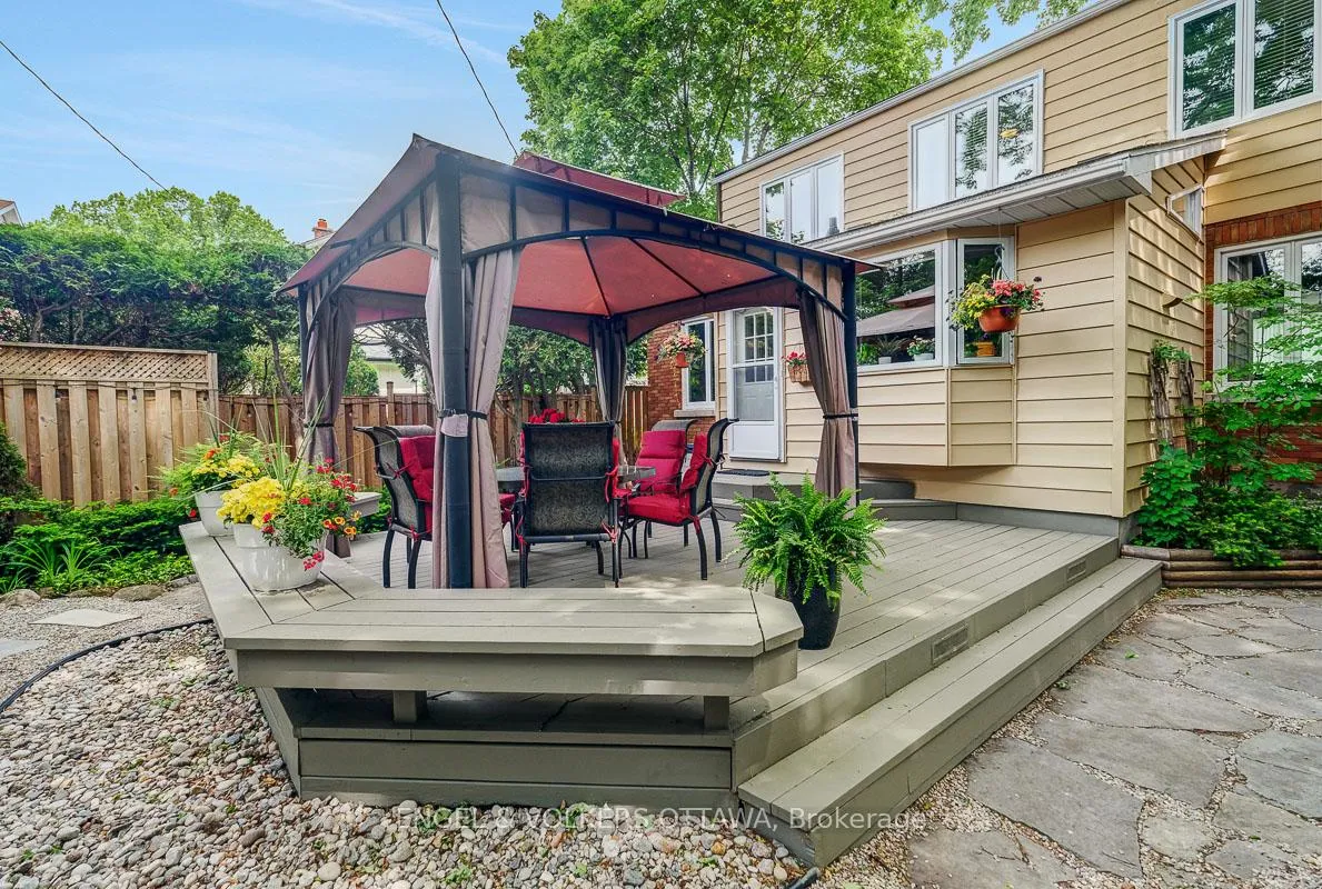 Photo 41 of 10 Rock Avenue, Ottawa, Lindenlea — HOMEH