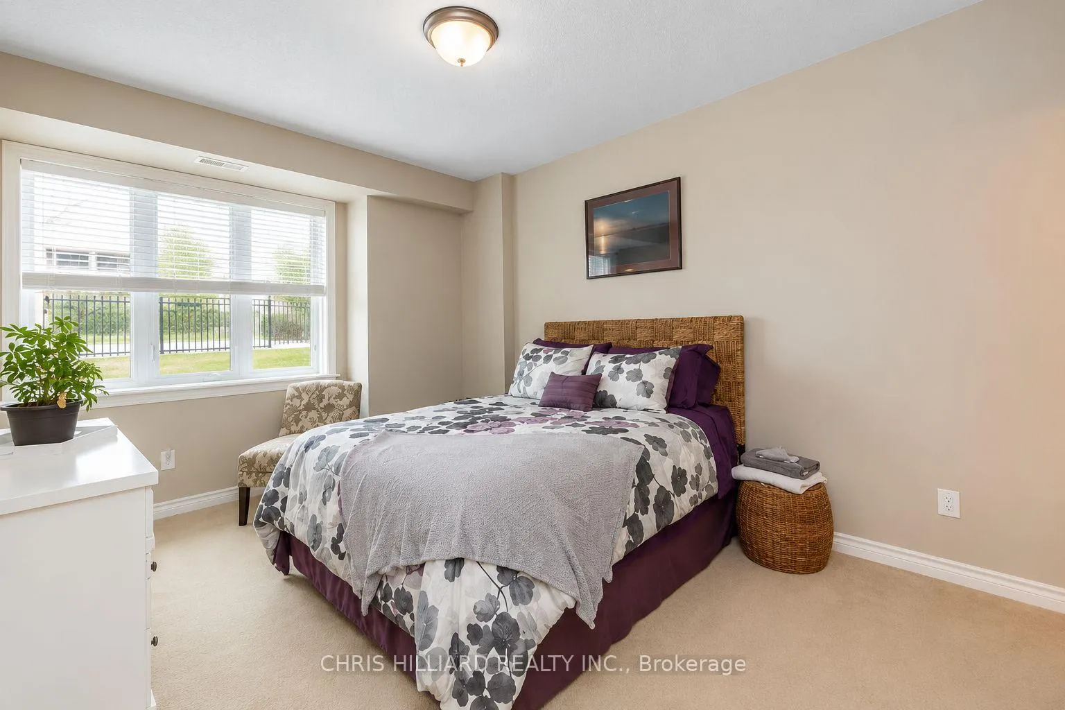 Photo 5 of Unit A, 3789 Canyon Walk Drive, Ottawa, Riverside South/Gloucester Glen — HOMEH
