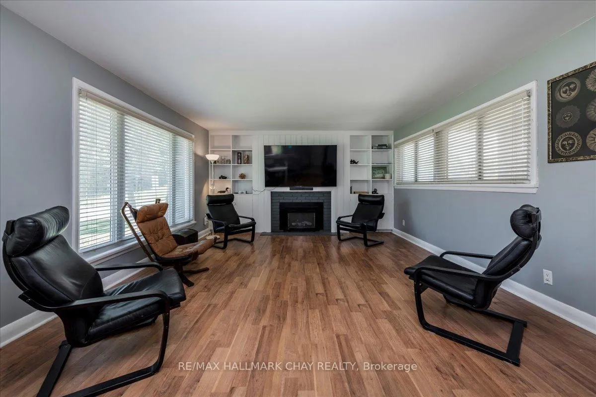 Photo 50 of 69 Rodney Street, Barrie, Codrington — HOMEH