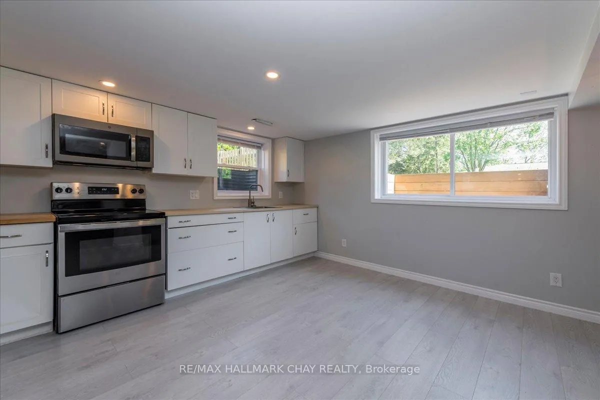 Photo 66 of 69 Rodney Street, Barrie, Codrington — HOMEH