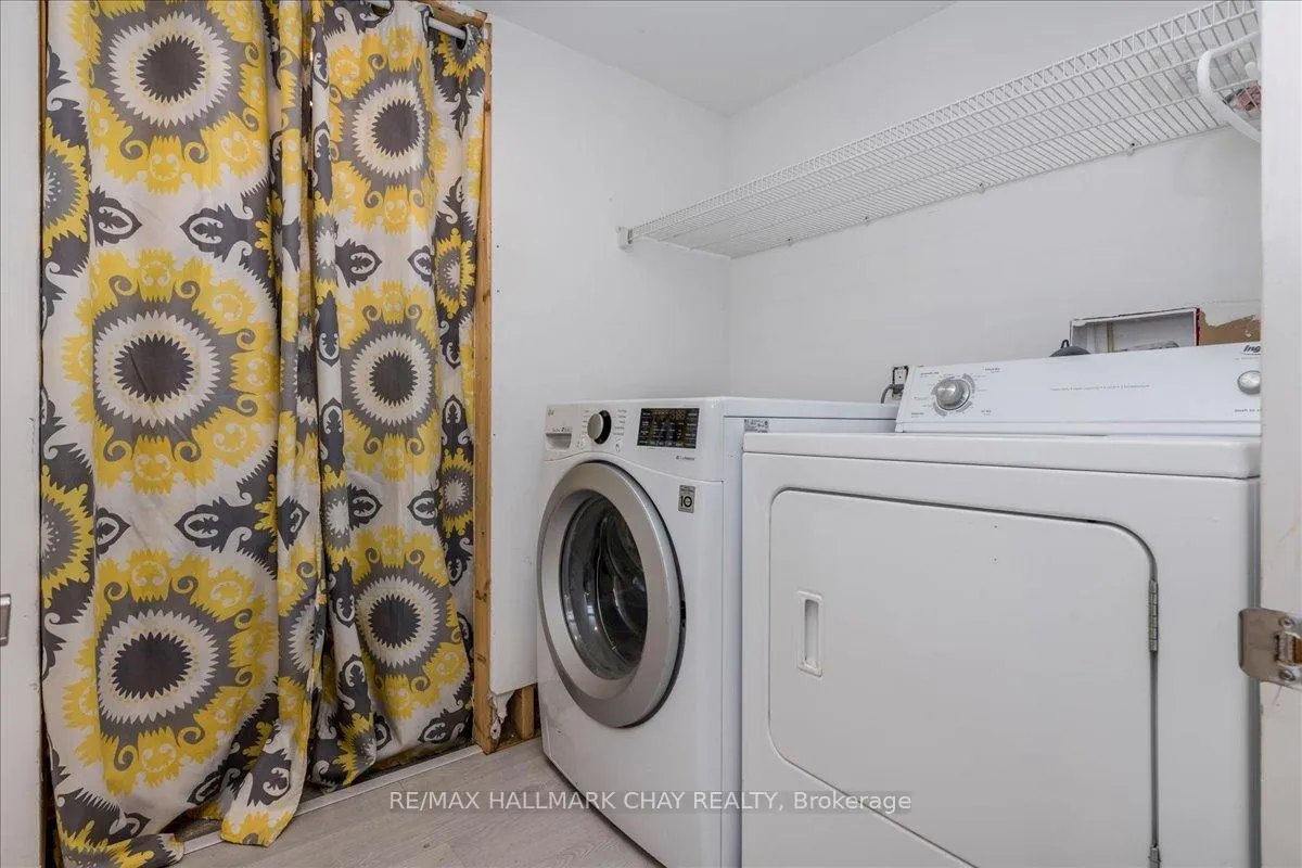 Photo 93 of 69 Rodney Street, Barrie, Codrington — HOMEH