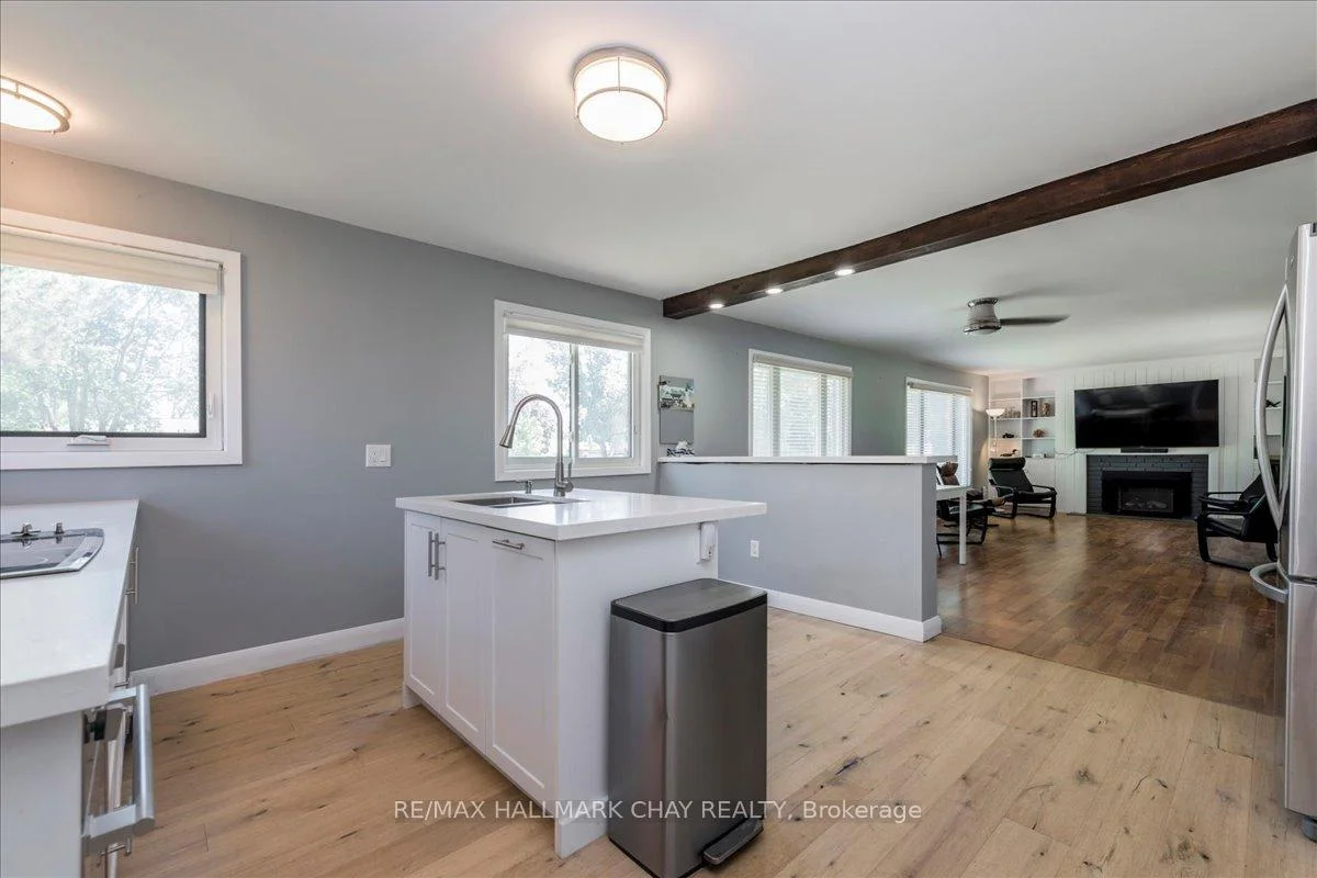 Photo 18 of 69 Rodney Street, Barrie, Codrington — HOMEH