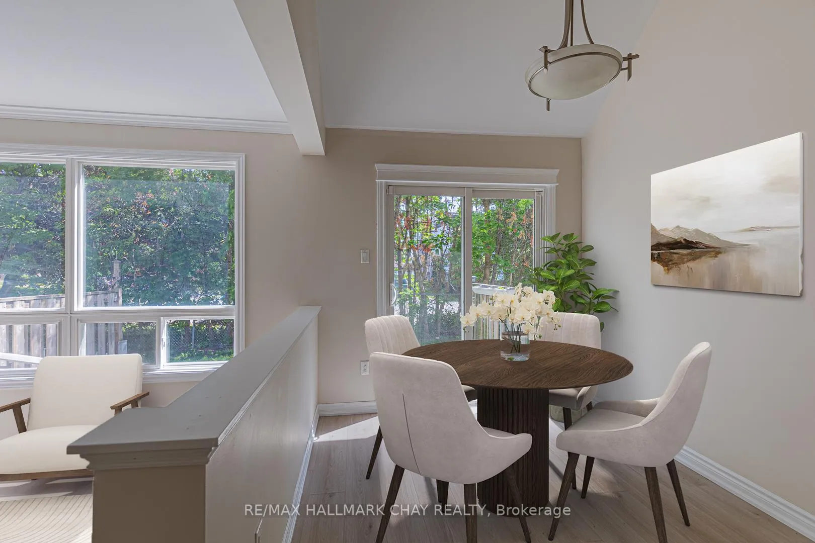 Photo 11 of Unit 2, 12 Lankin Boulevard, Orillia — HOMEH