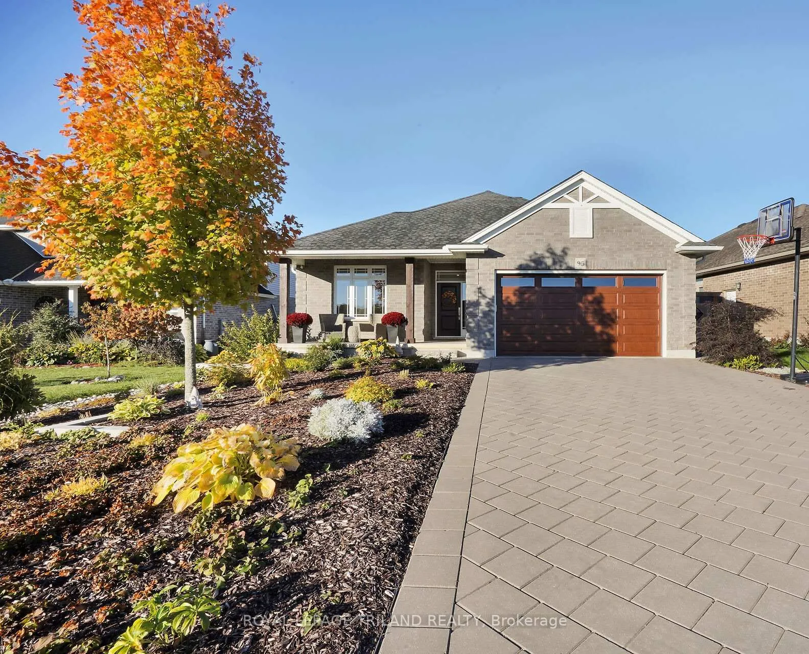 Photo 2 of 95 Brooker Trail, Thames Centre, Thorndale — HOMEH
