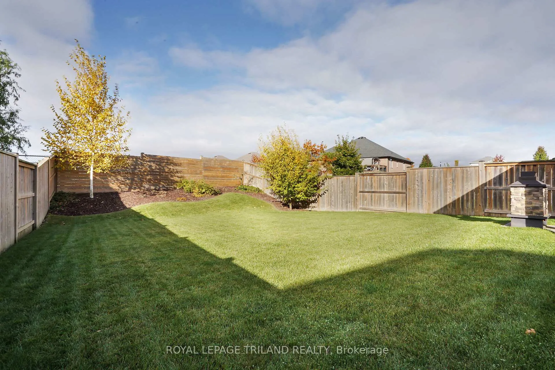 Photo 30 of 95 Brooker Trail, Thames Centre, Thorndale — HOMEH