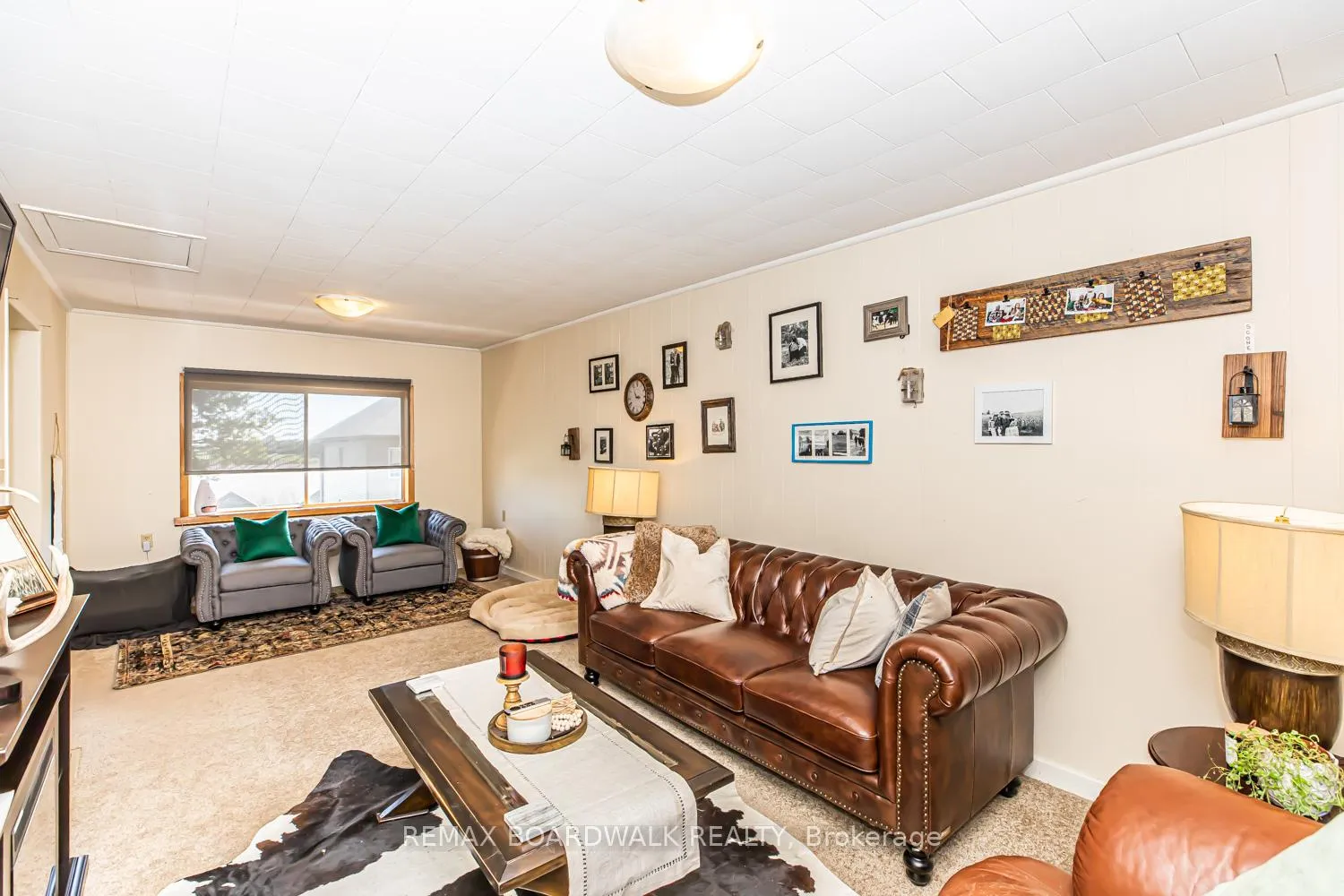 Photo 8 of 303-307 Donald B Munro Drive, Ottawa, Carp — HOMEH