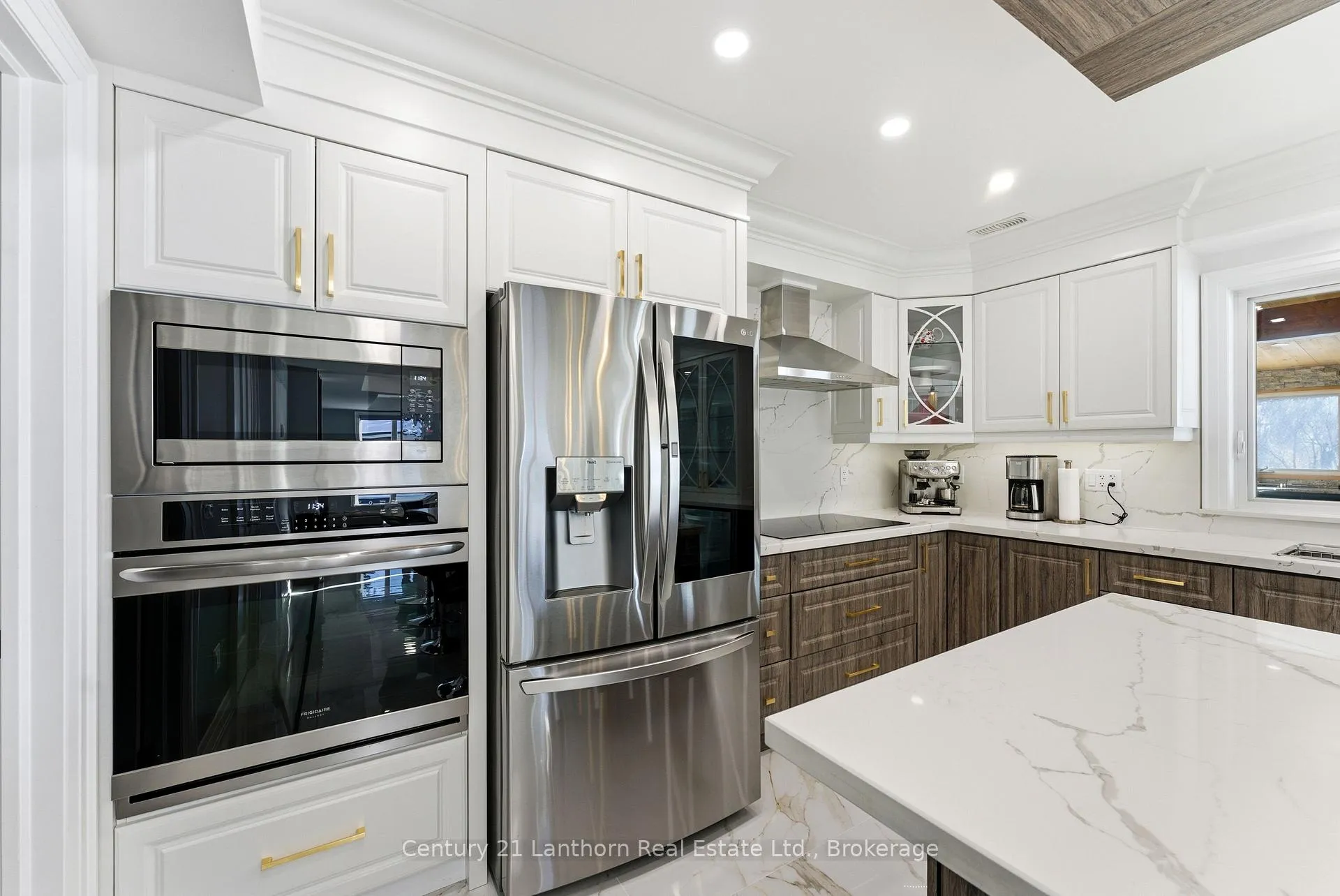 Photo 16 of 13 Blakely Road, Prince Edward County, Ameliasburg Ward — HOMEH