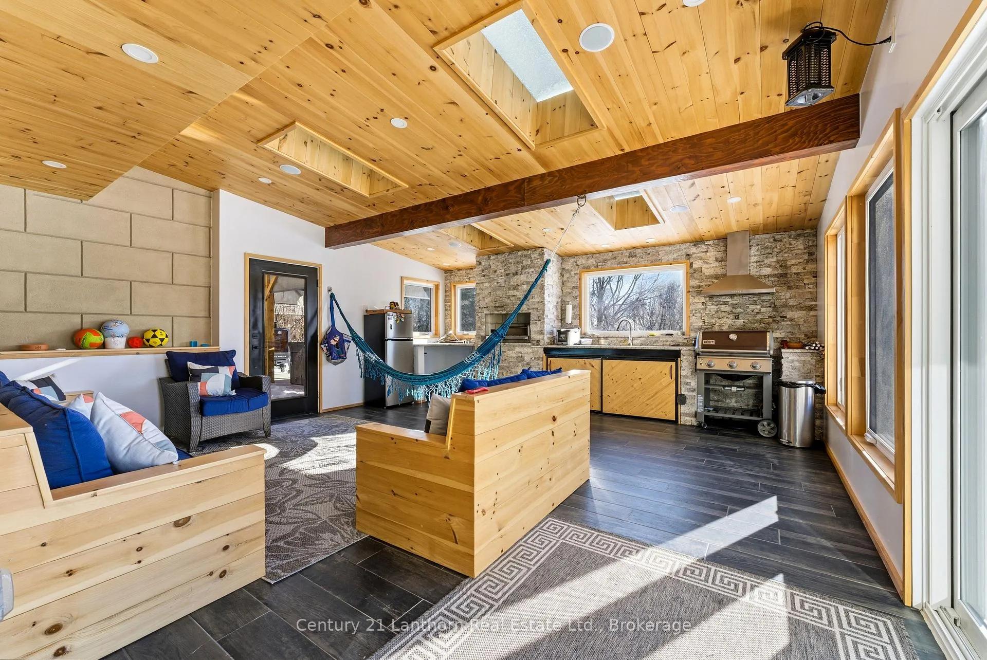 Photo 18 of 13 Blakely Road, Prince Edward County, Ameliasburg Ward — HOMEH