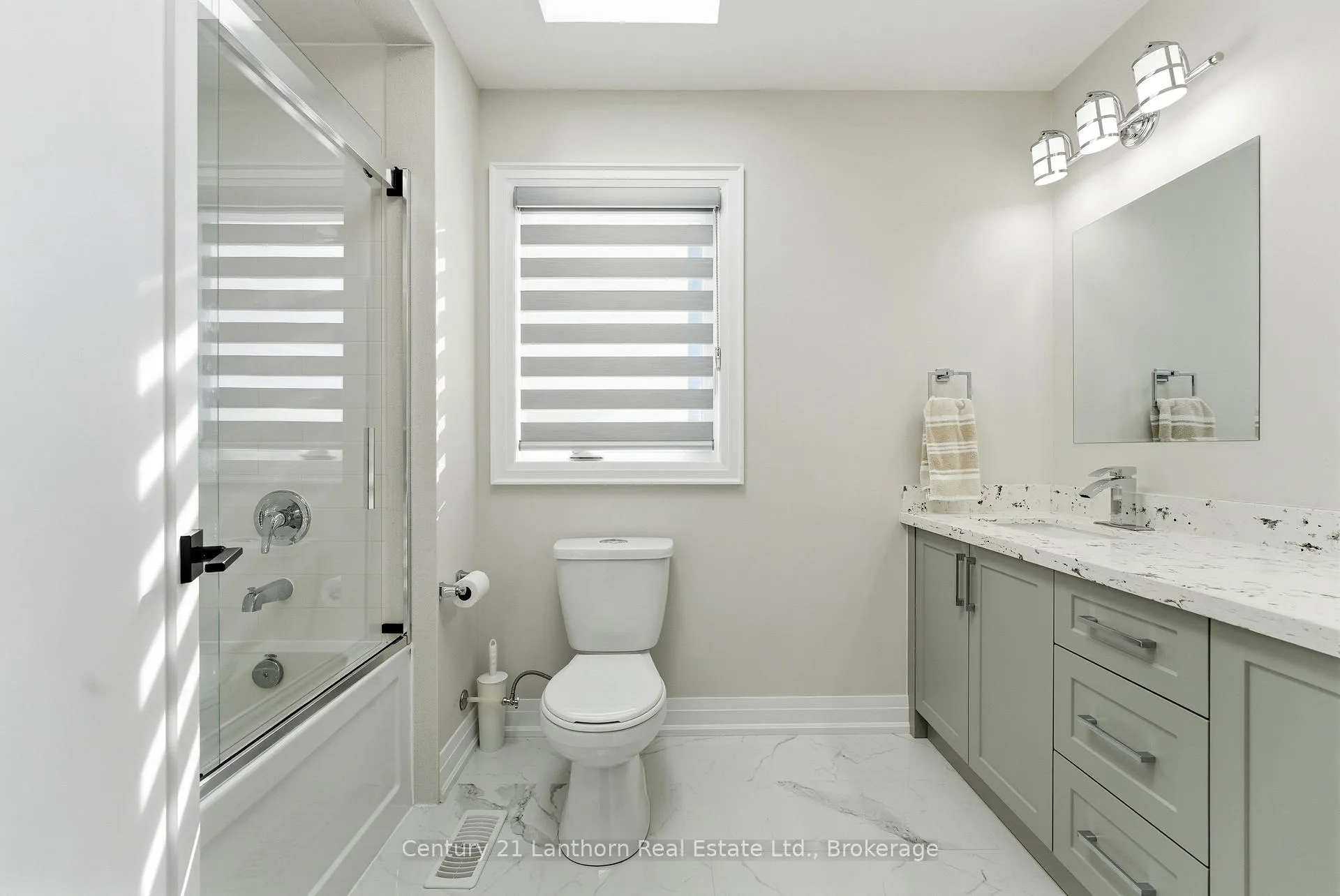Photo 29 of 13 Blakely Road, Prince Edward County, Ameliasburg Ward — HOMEH