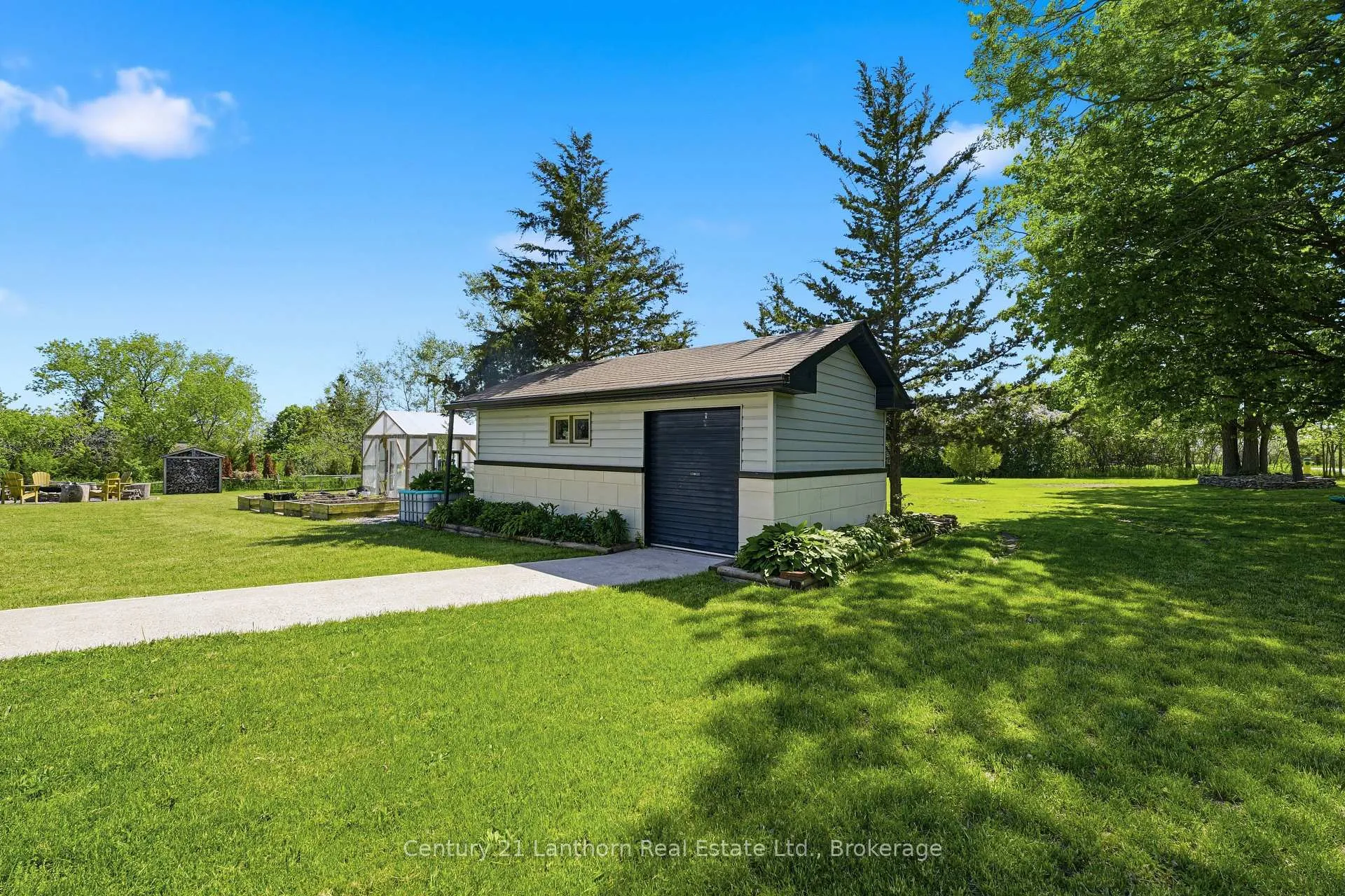 Photo 38 of 13 Blakely Road, Prince Edward County, Ameliasburg Ward — HOMEH
