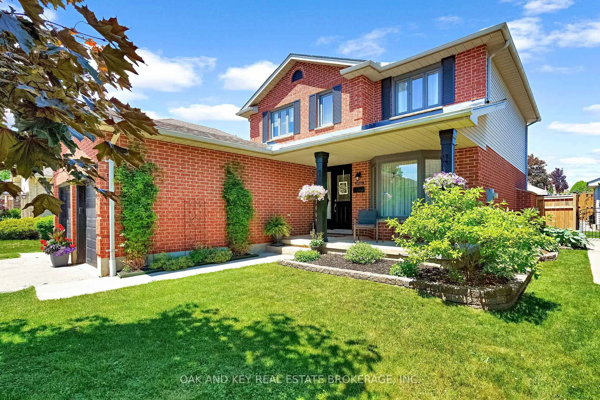 Photo 4 of 54 Napoleon Drive, London, East I — HOMEH