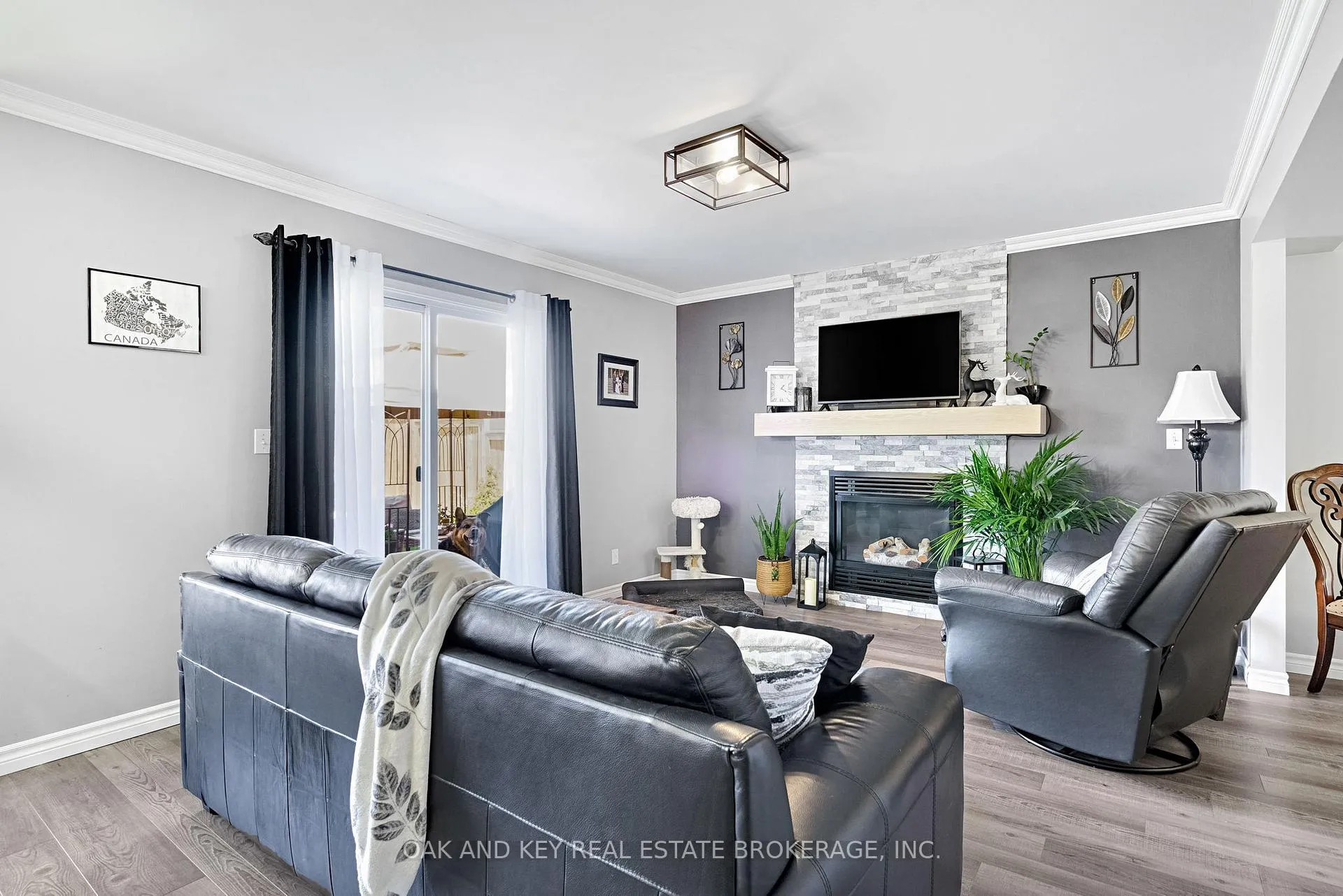 Photo 8 of 54 Napoleon Drive, London, East I — HOMEH