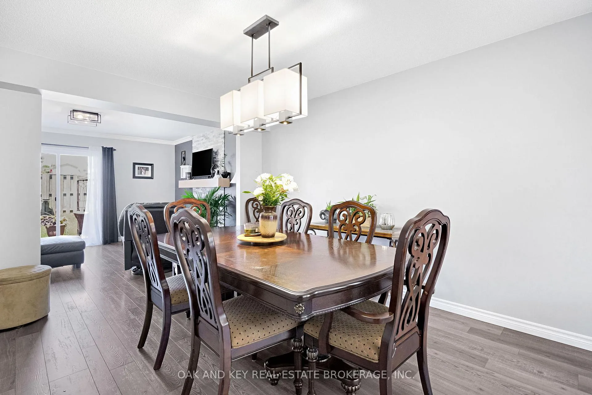 Photo 18 of 54 Napoleon Drive, London, East I — HOMEH
