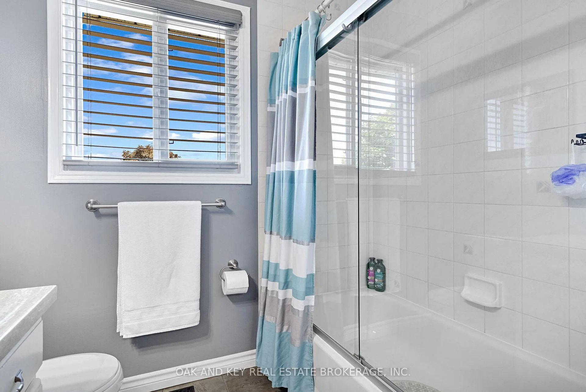Photo 34 of 54 Napoleon Drive, London, East I — HOMEH
