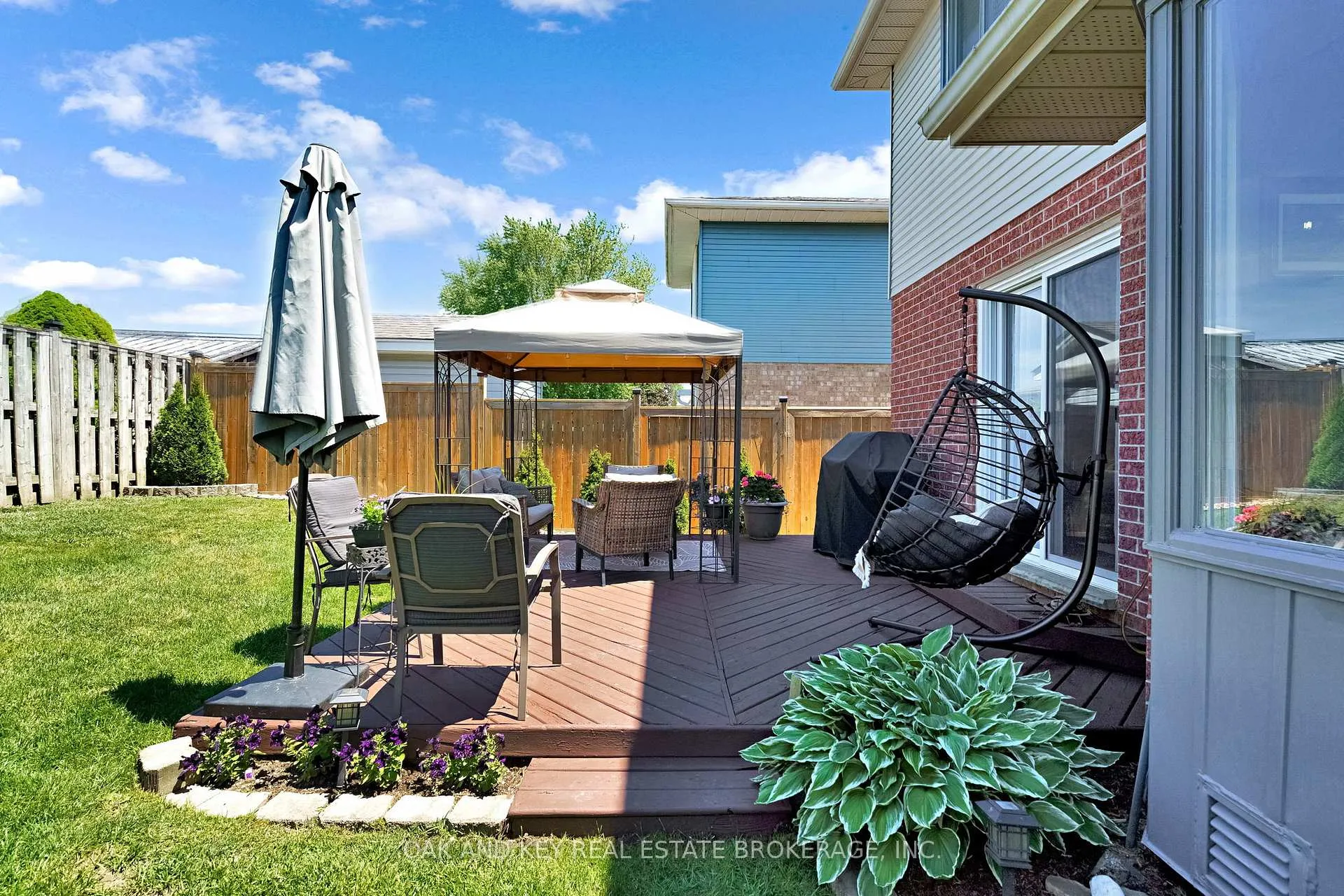 Photo 44 of 54 Napoleon Drive, London, East I — HOMEH