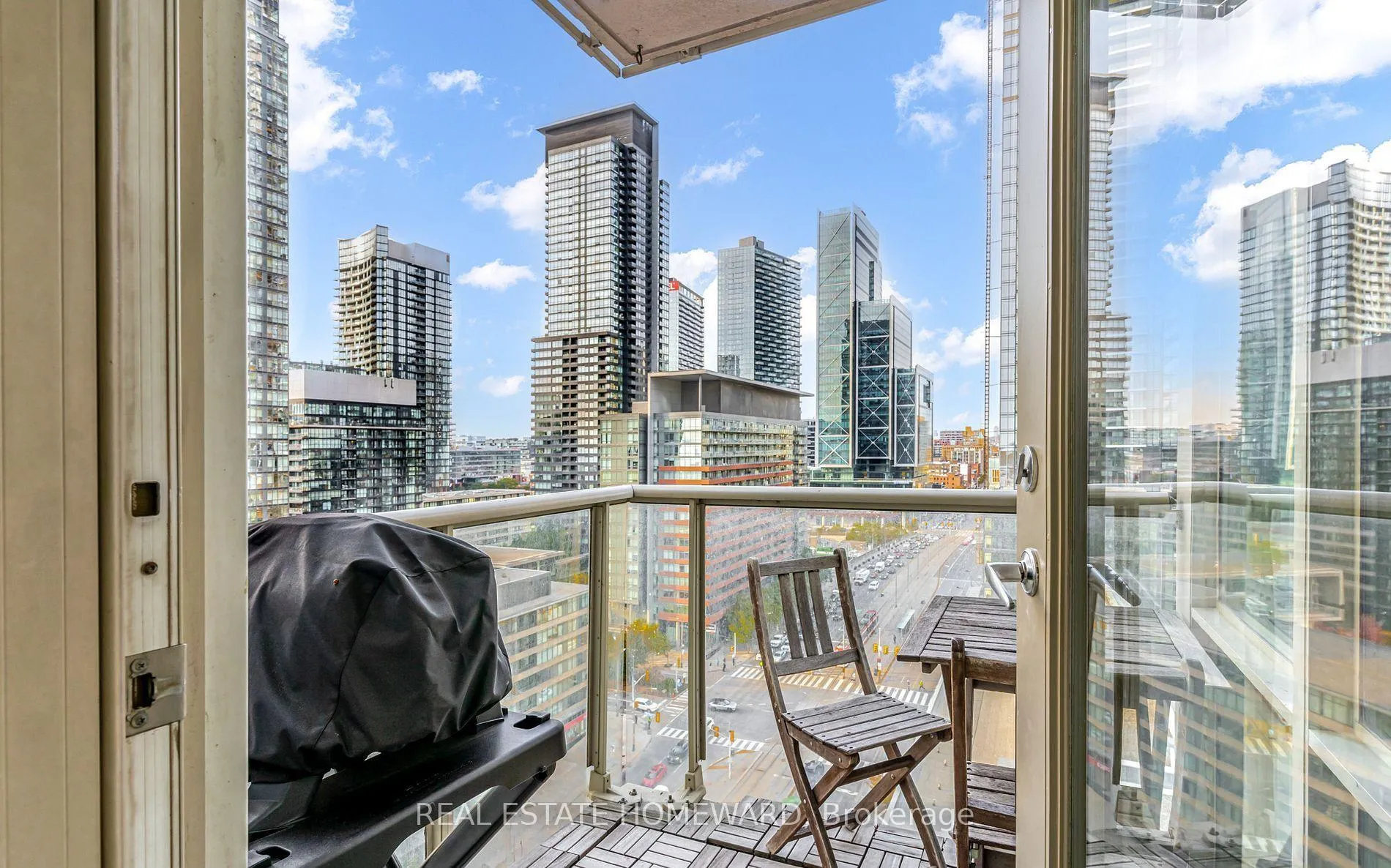 Photo 20 of Unit 1903, 35 Mariner Terrace, Toronto, Waterfront Communities — HOMEH