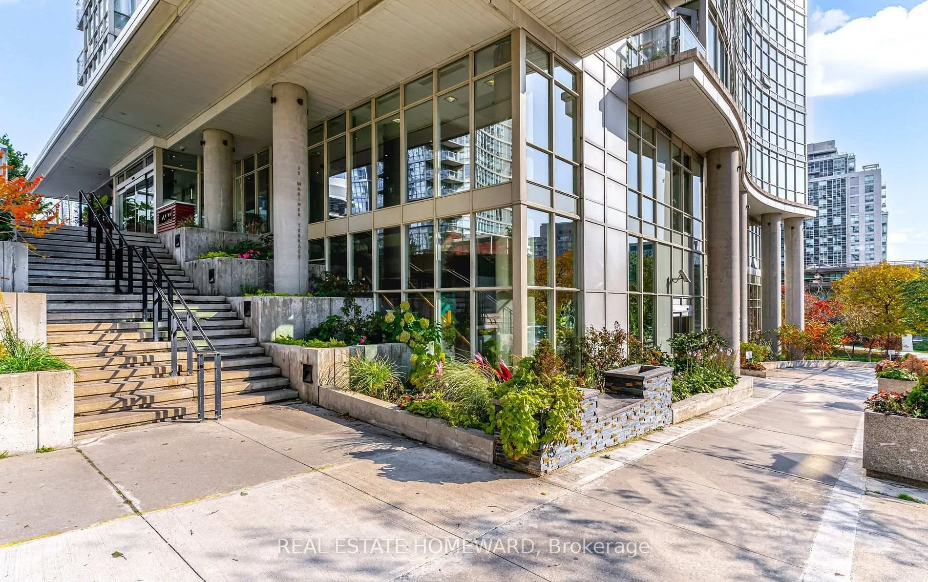 Photo 26 of Unit 1903, 35 Mariner Terrace, Toronto, Waterfront Communities — HOMEH