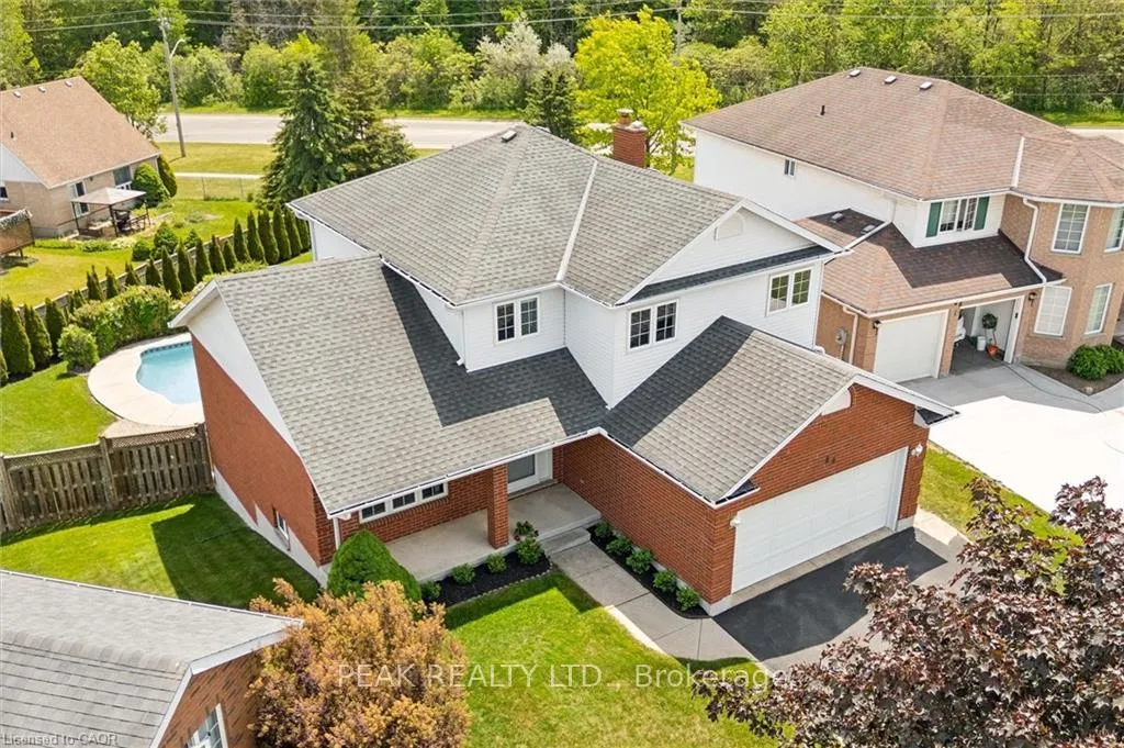 Photo 2 of 44 Tami Court, Kitchener, Grand River North — HOMEH