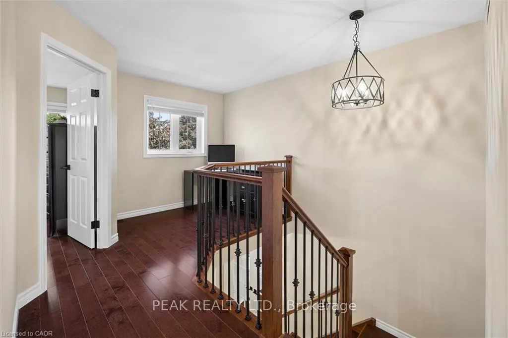 Photo 19 of 44 Tami Court, Kitchener, Grand River North — HOMEH