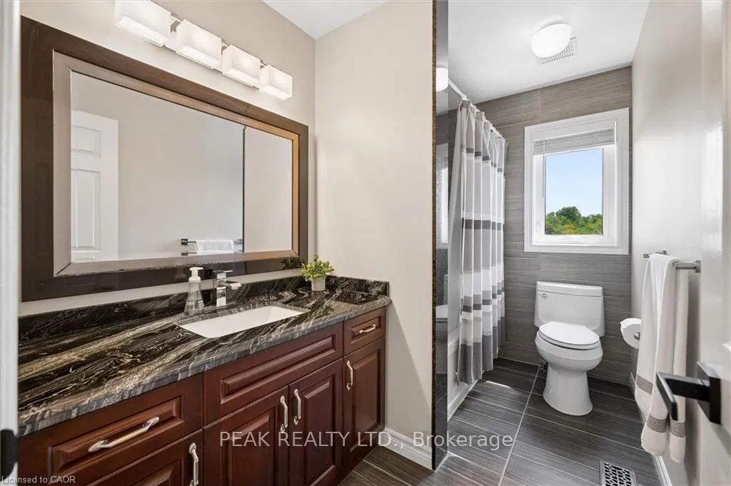 Photo 26 of 44 Tami Court, Kitchener, Grand River North — HOMEH